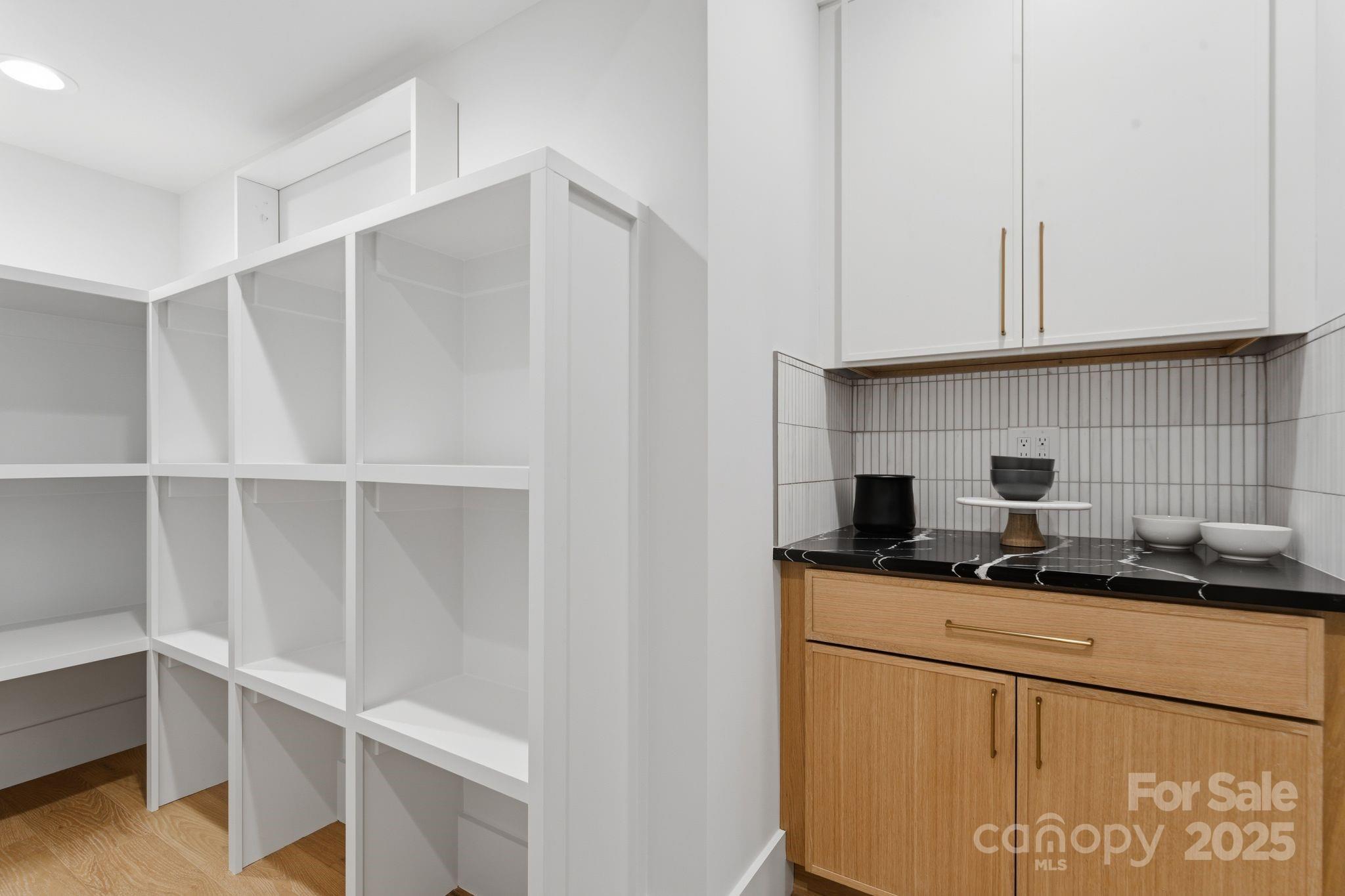 4658 Murrayhill Road