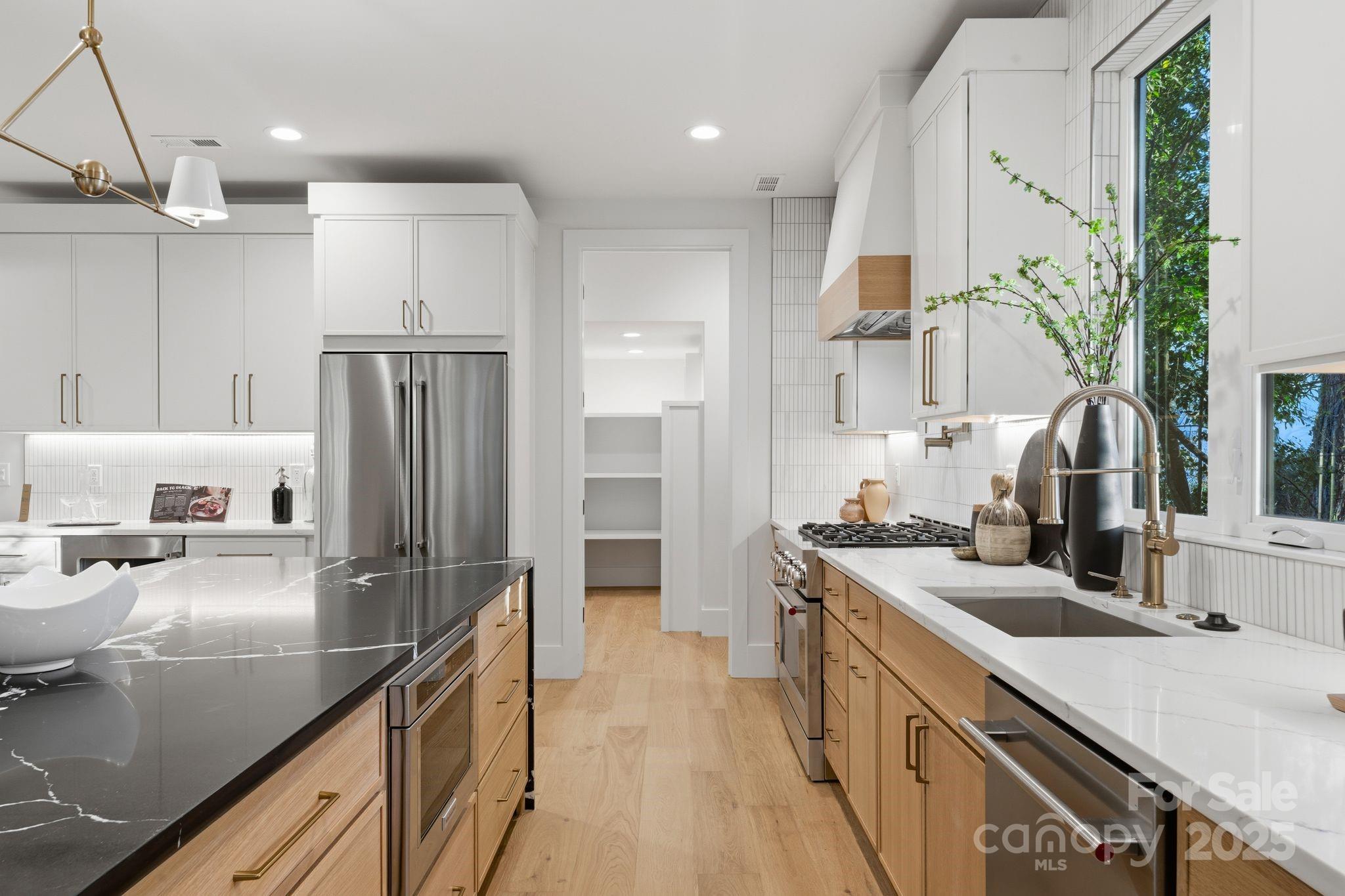 4658 Murrayhill Road