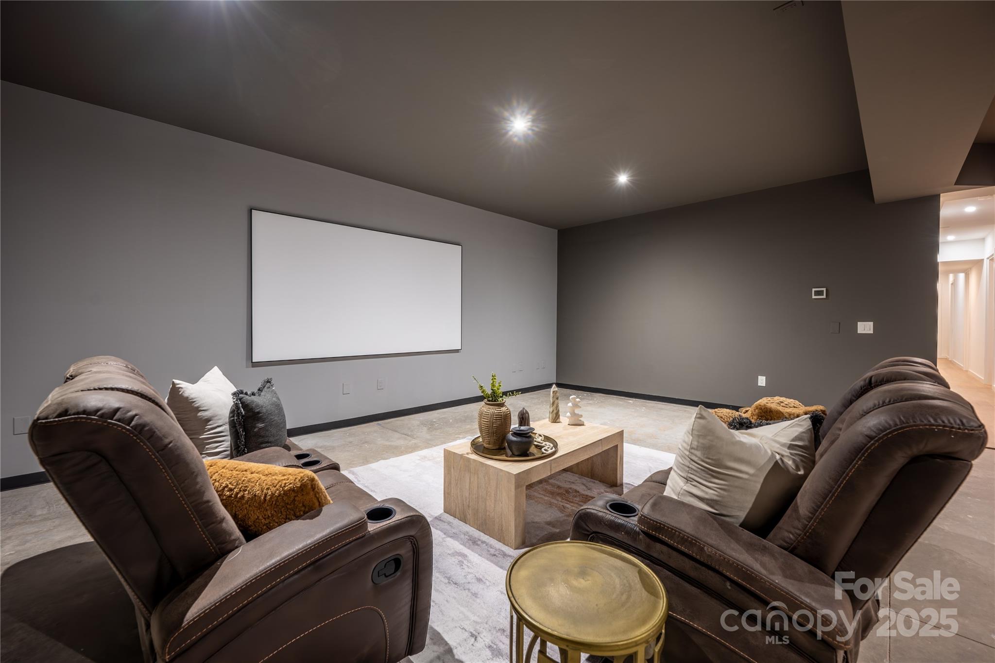 2804 Shenandoah Avenue