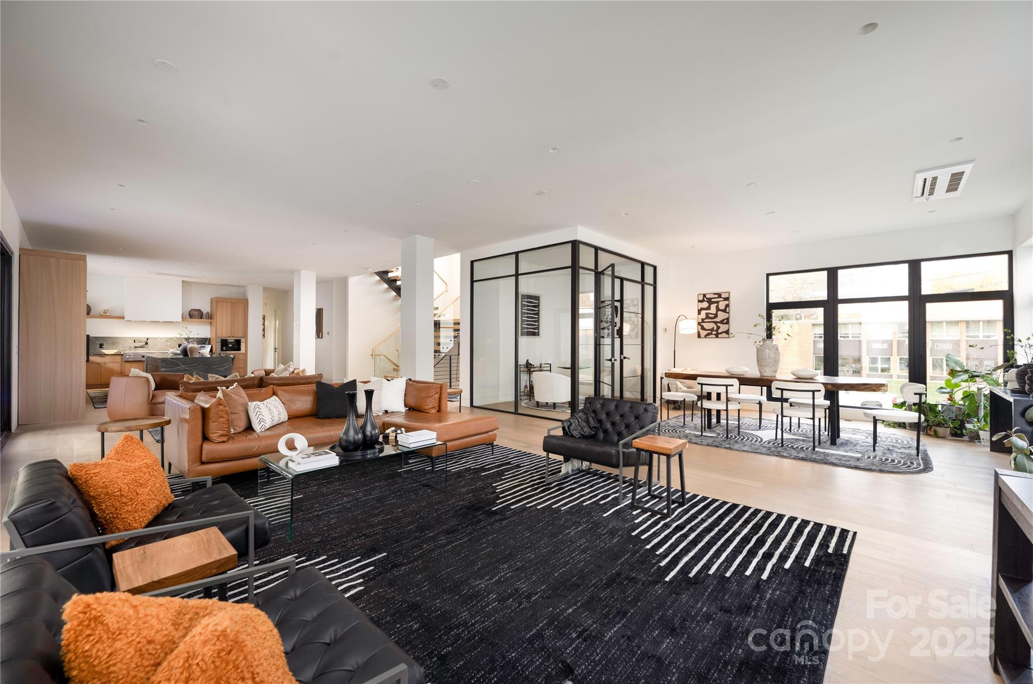 2804 Shenandoah Avenue