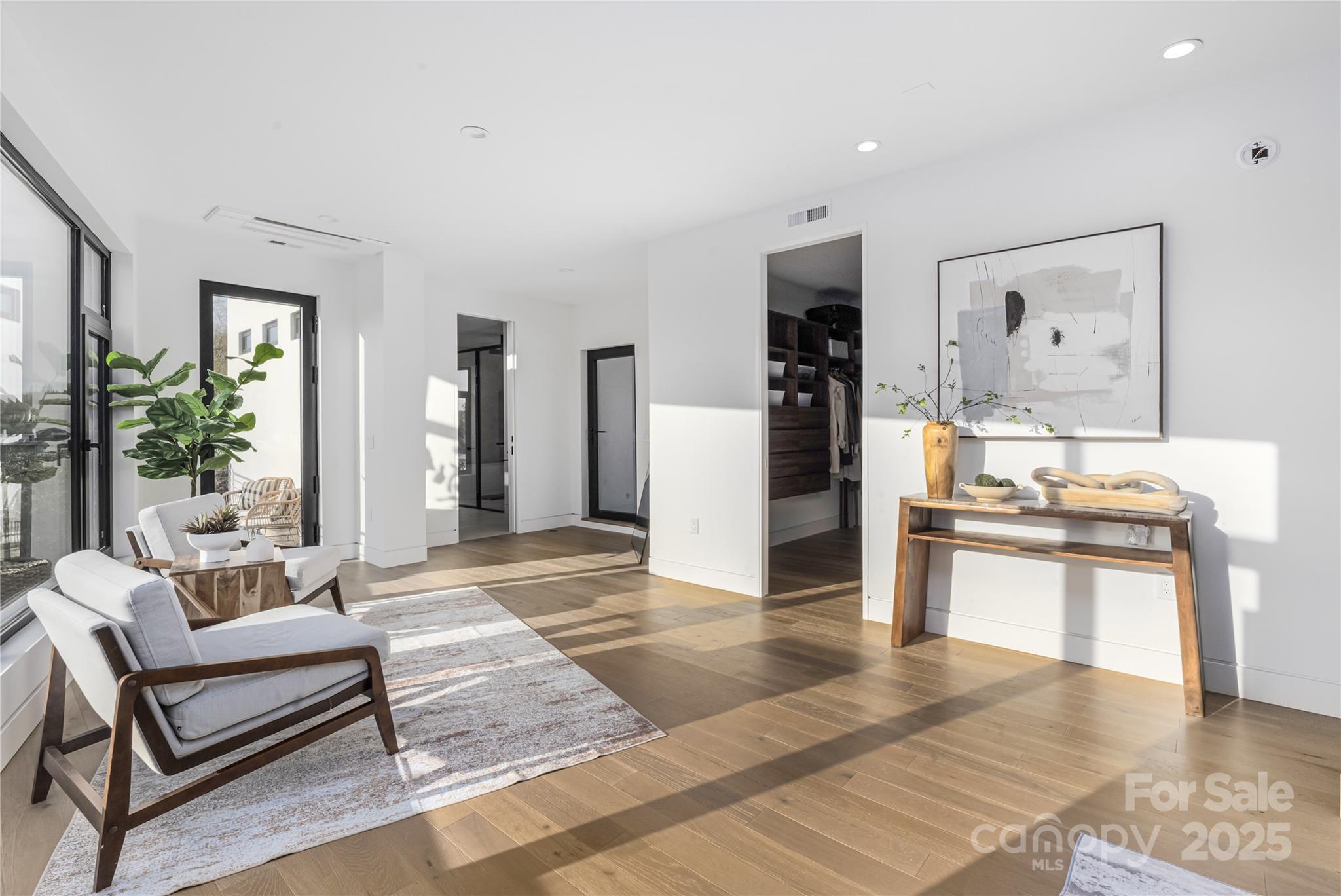 2804 Shenandoah Avenue