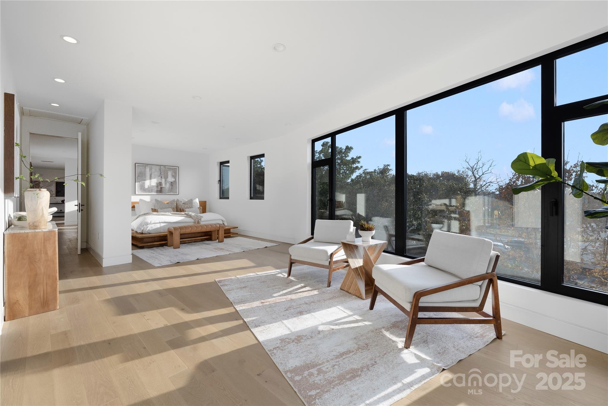 2804 Shenandoah Avenue