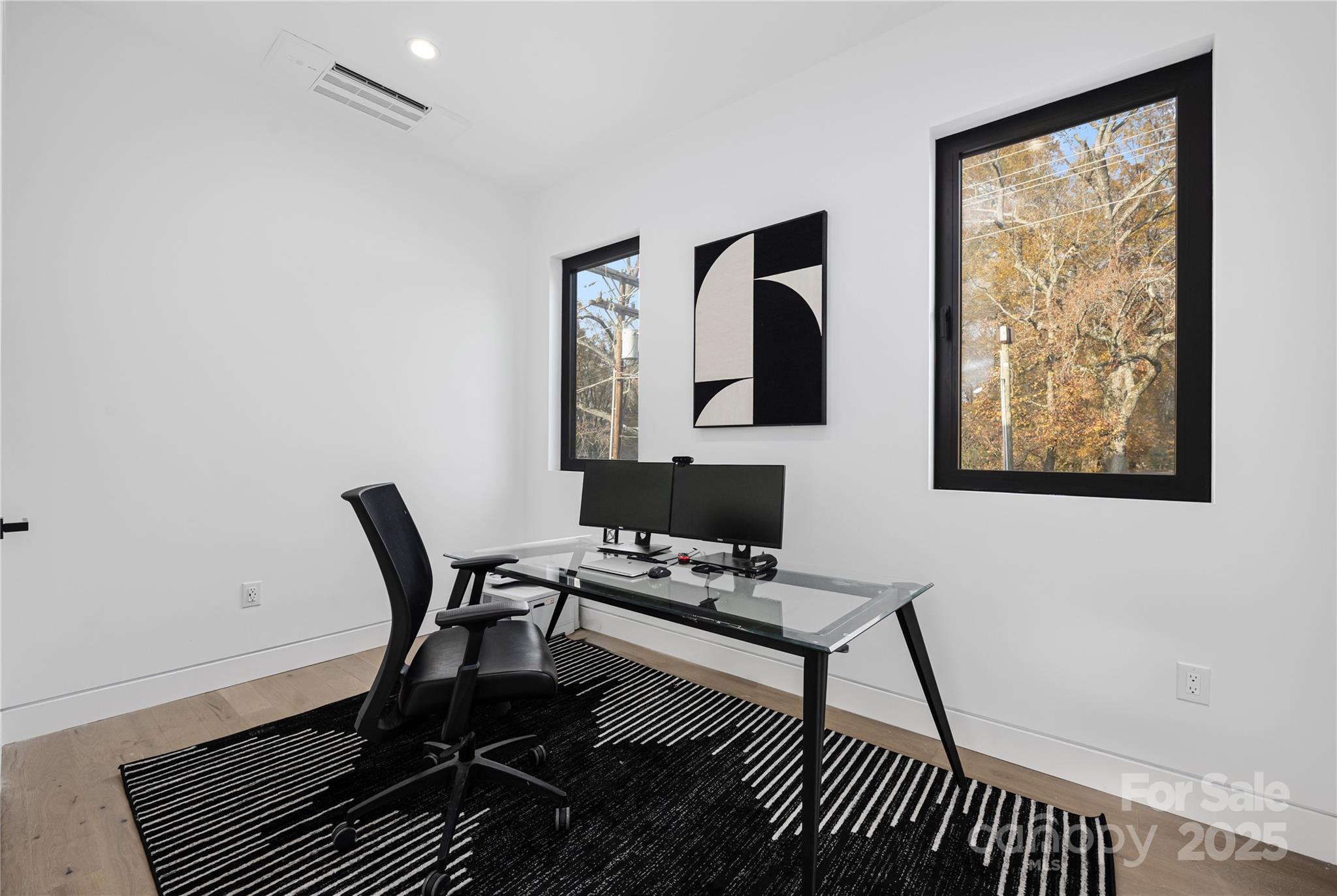 2804 Shenandoah Avenue