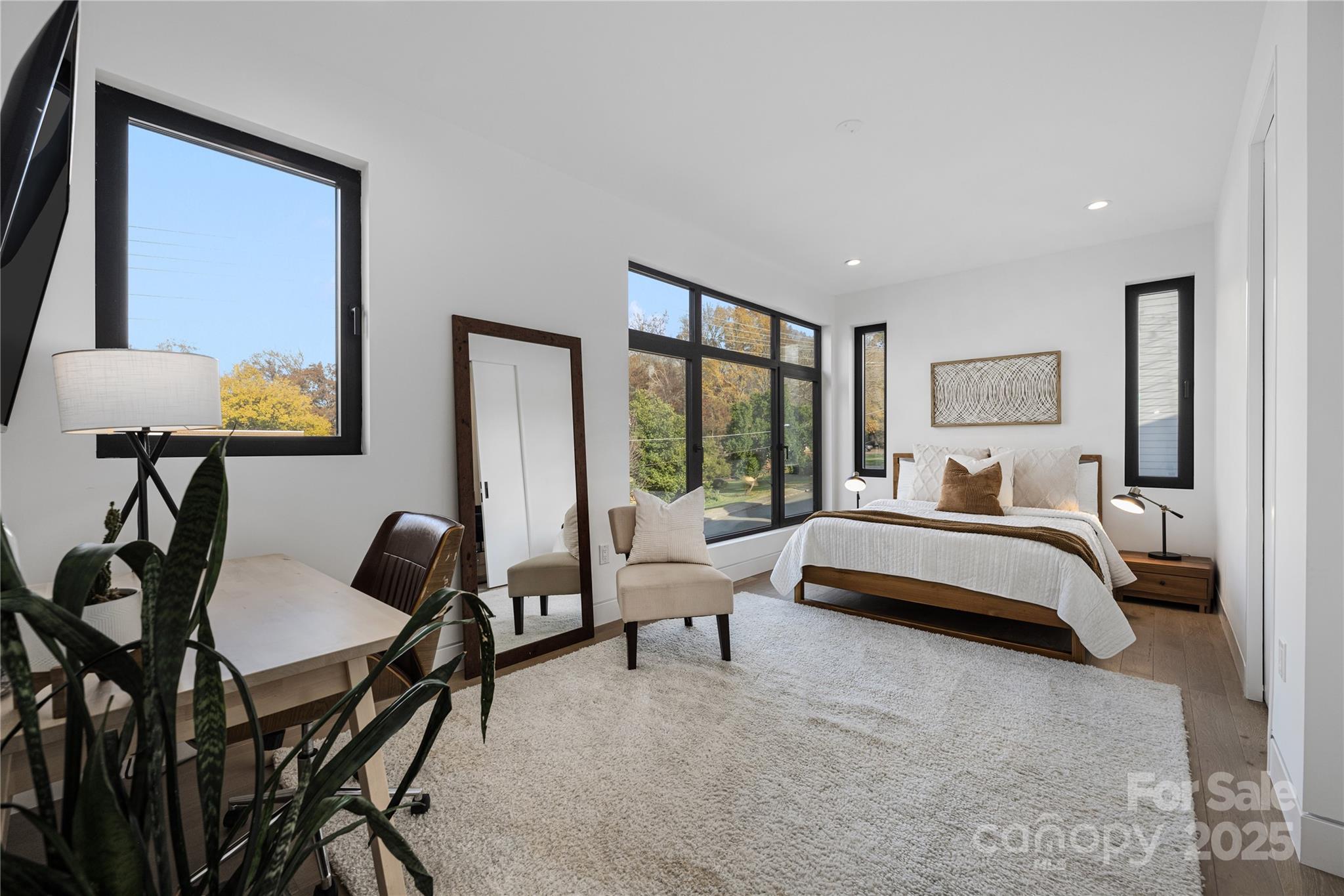 2804 Shenandoah Avenue