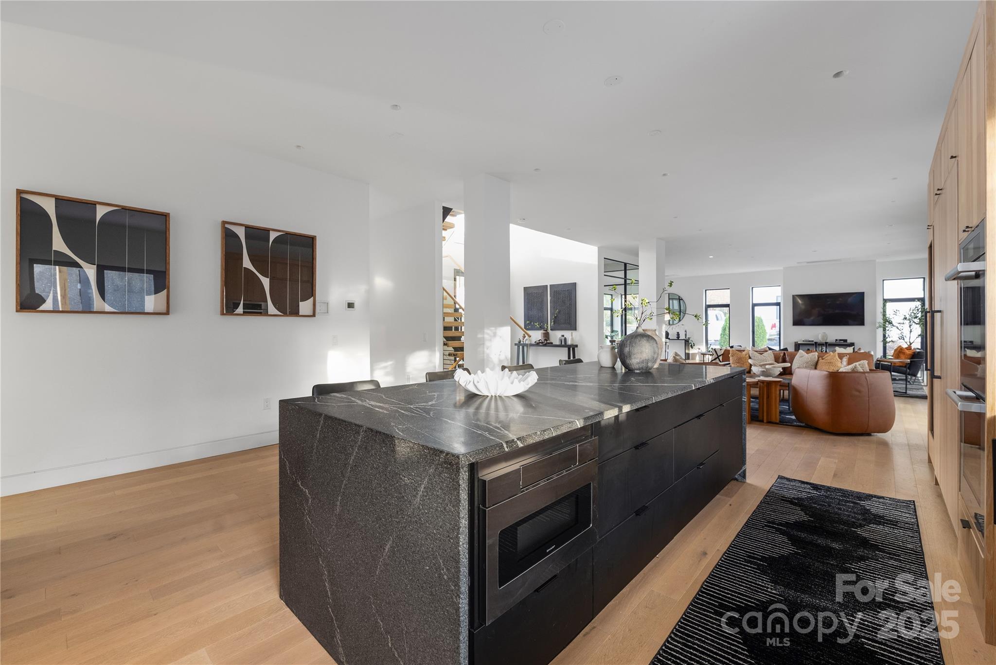 2804 Shenandoah Avenue