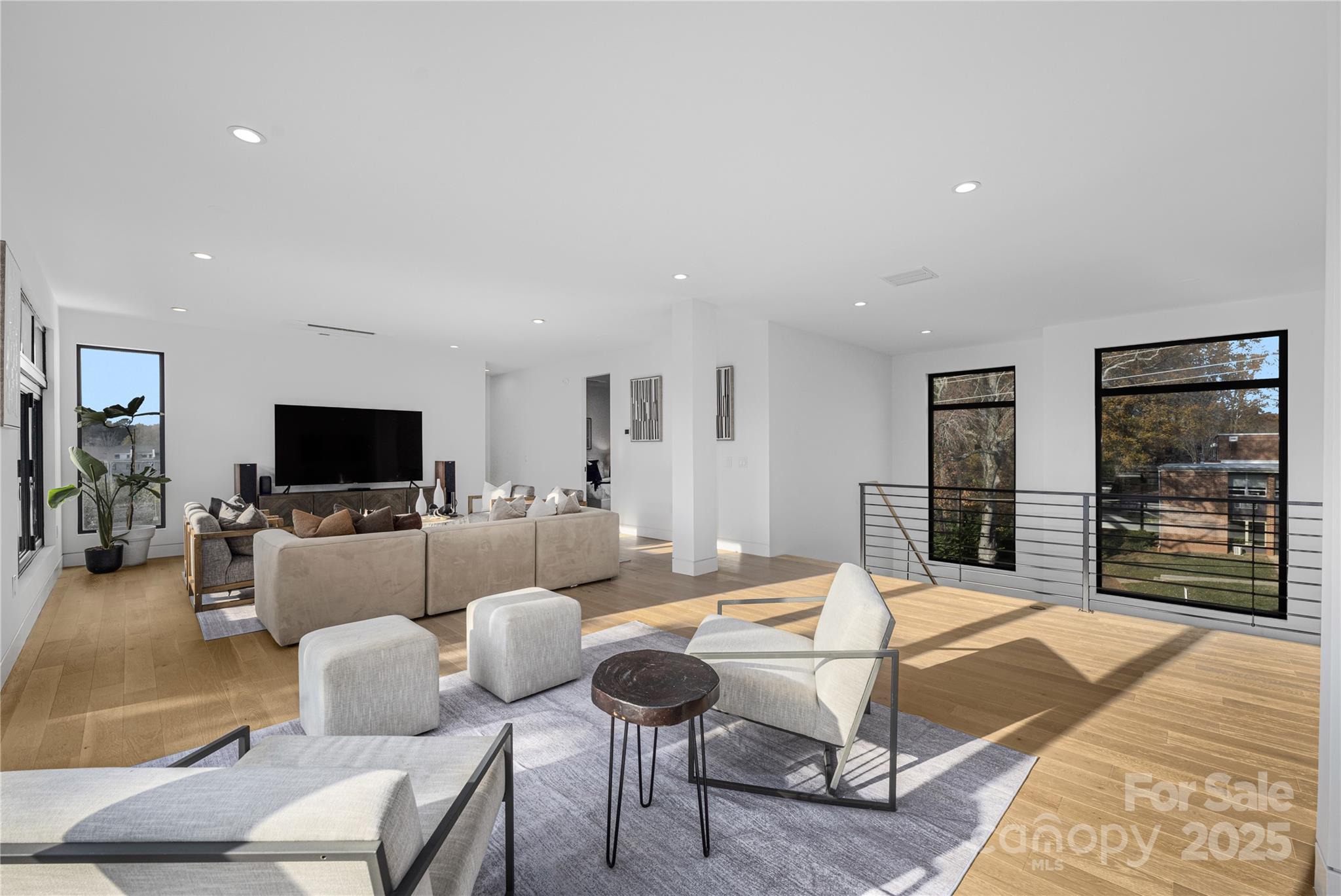 2804 Shenandoah Avenue