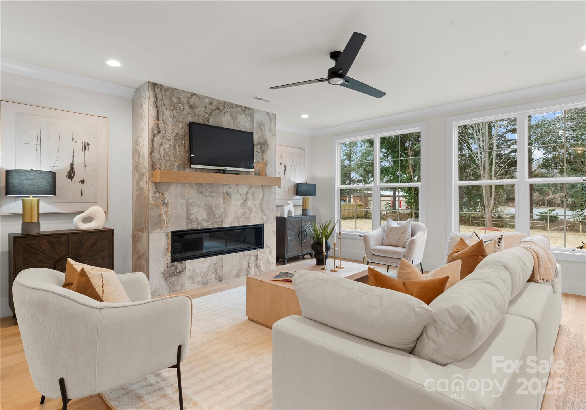 1641 Longfellow Street