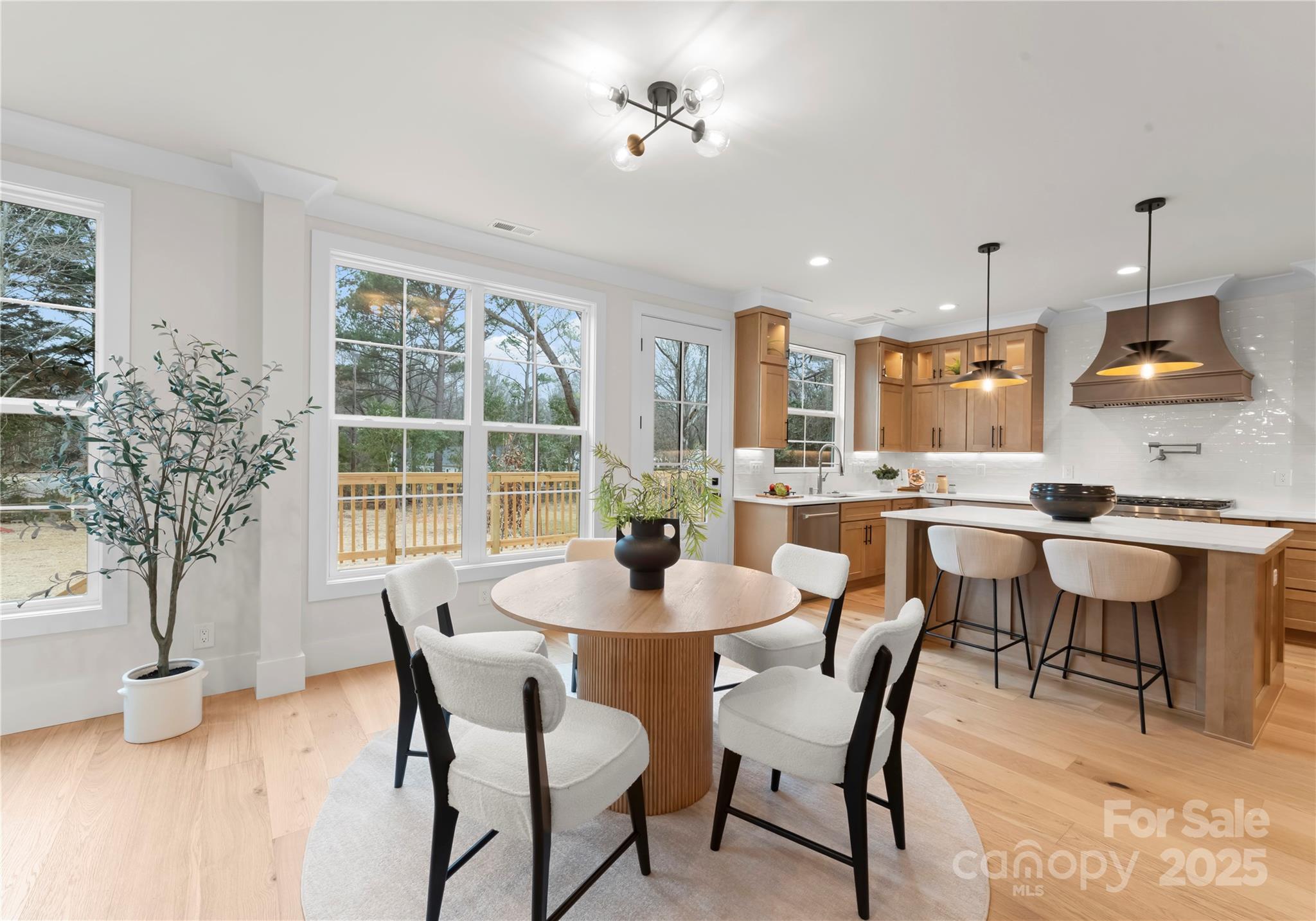 1641 Longfellow Street