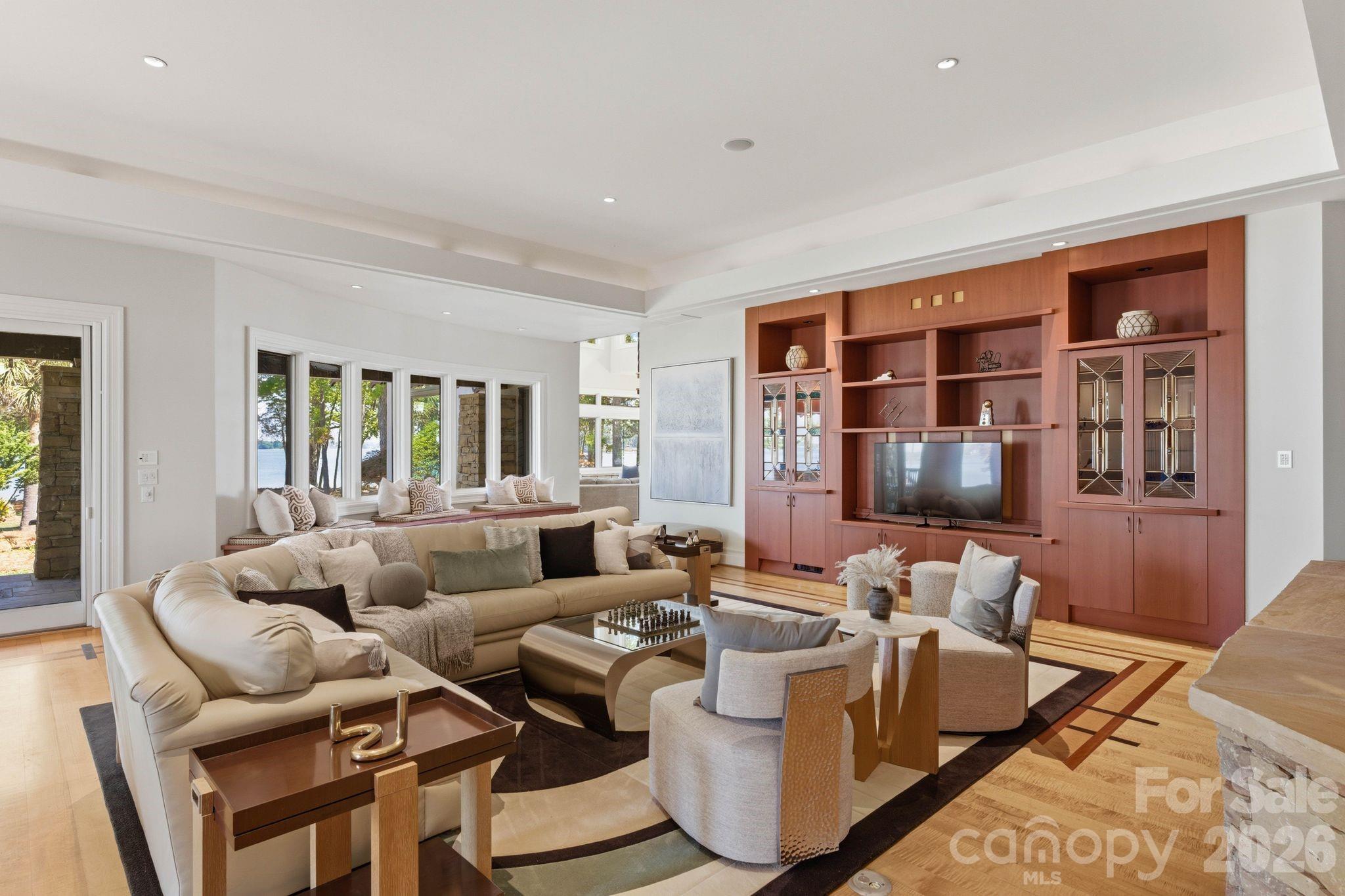 14051 Island Drive