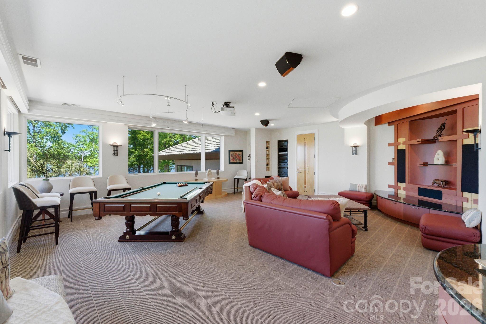 14051 Island Drive