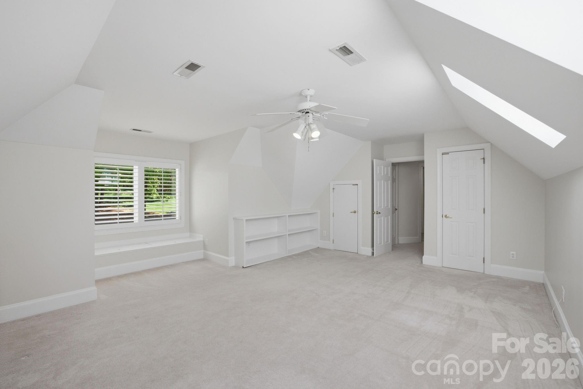 144 Mariner Pointe Lane