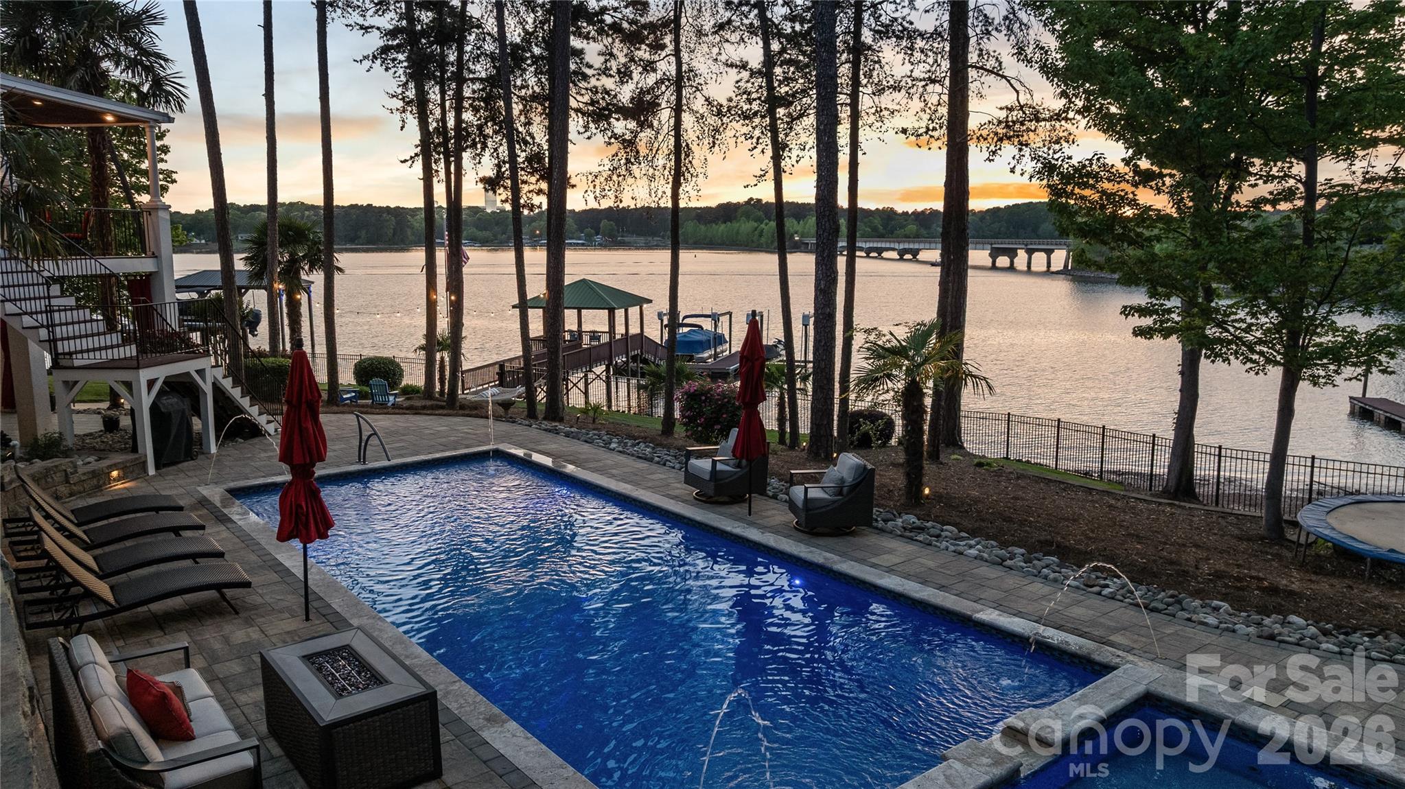 144 Mariner Pointe Lane