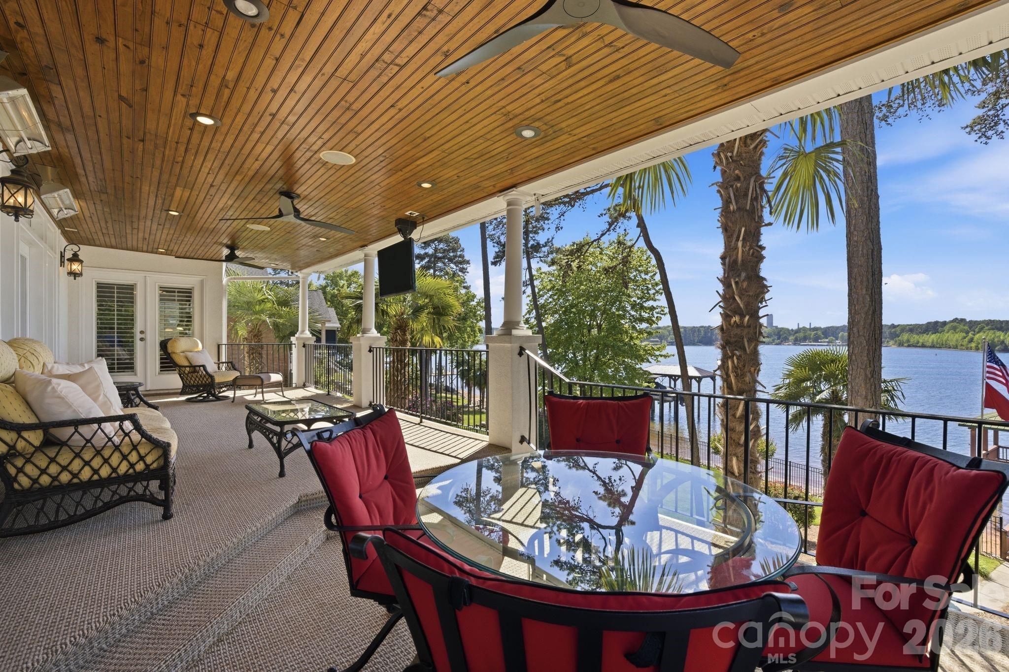 144 Mariner Pointe Lane
