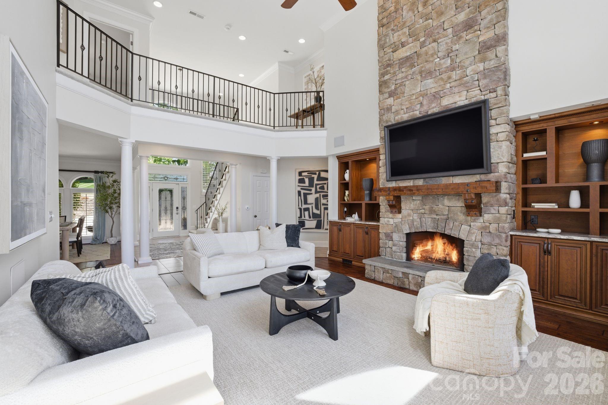 144 Mariner Pointe Lane