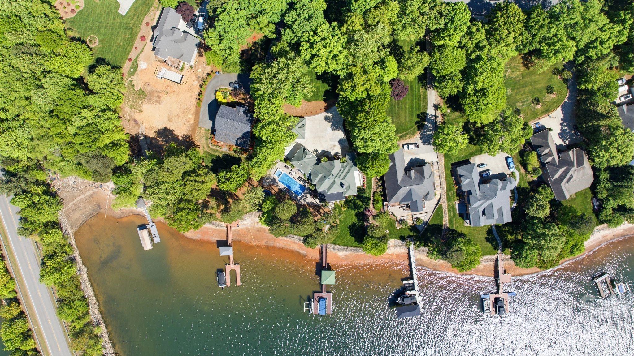144 Mariner Pointe Lane