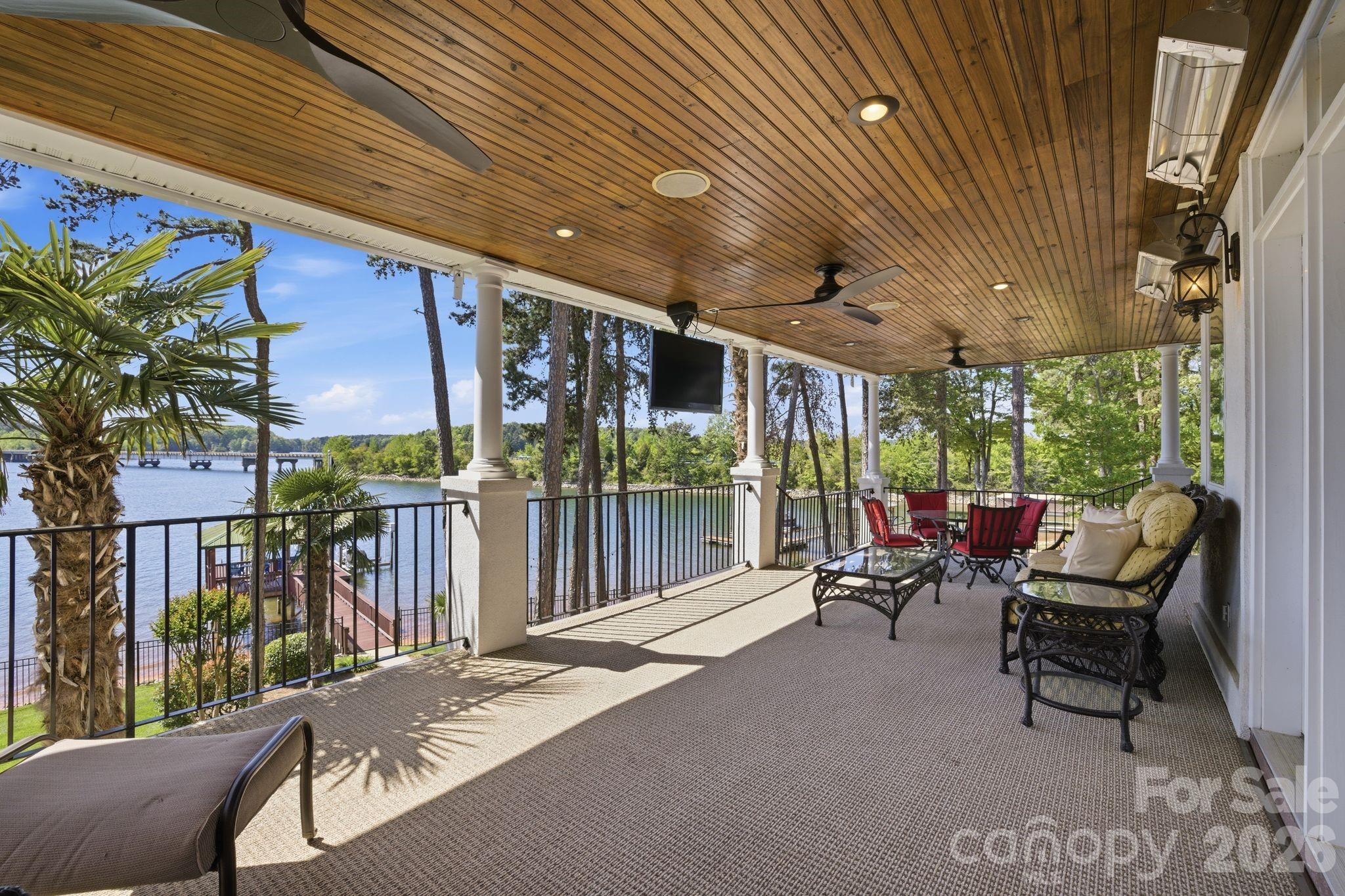 144 Mariner Pointe Lane