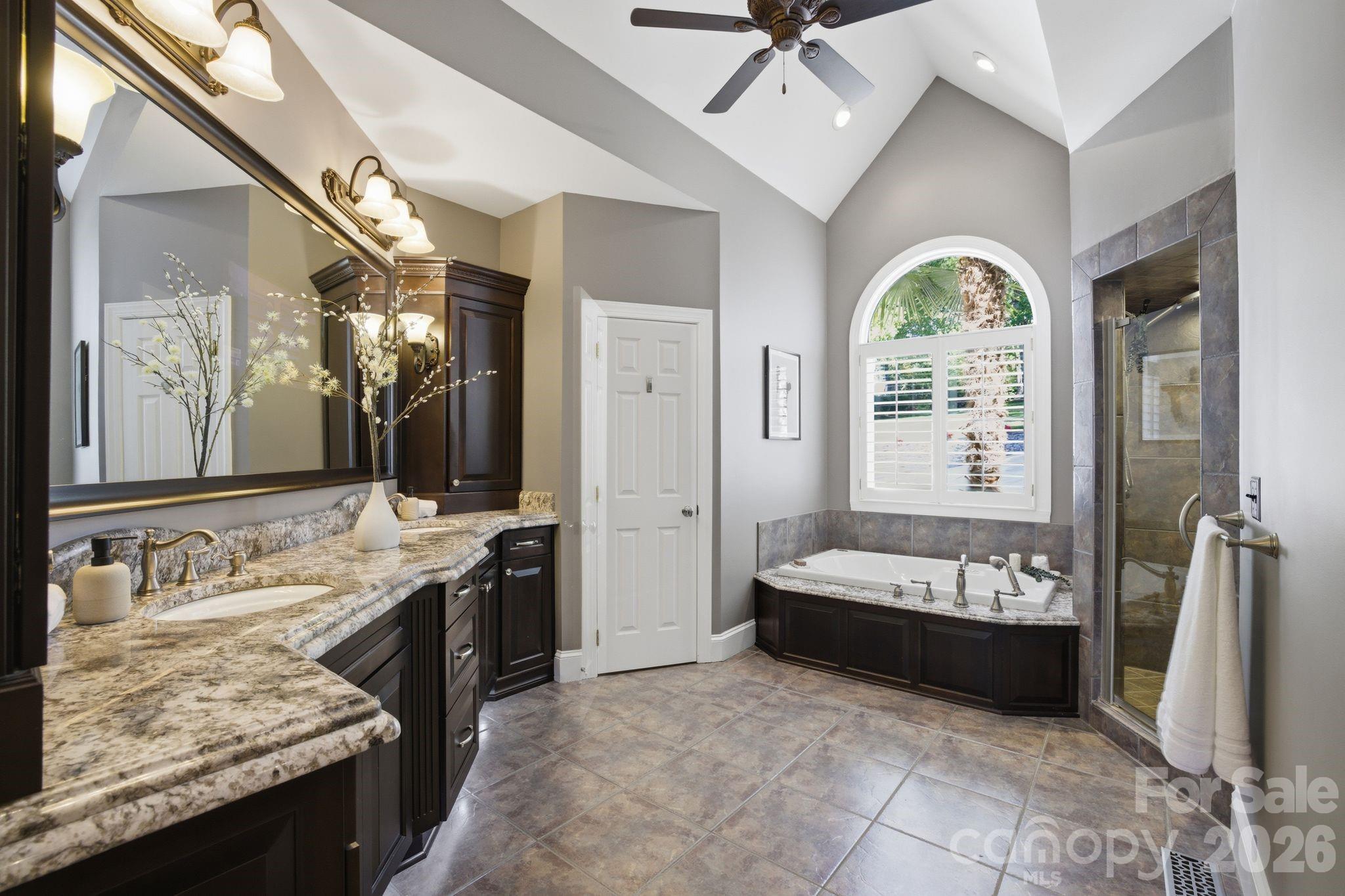 144 Mariner Pointe Lane