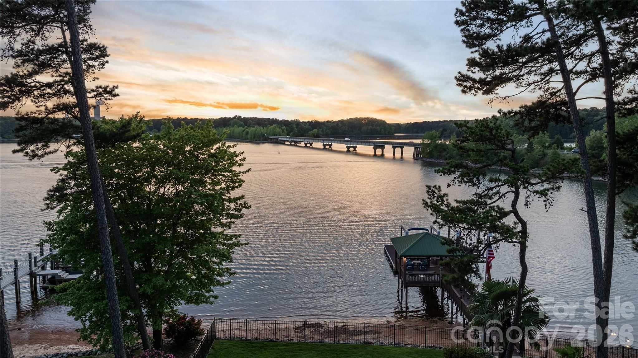 144 Mariner Pointe Lane