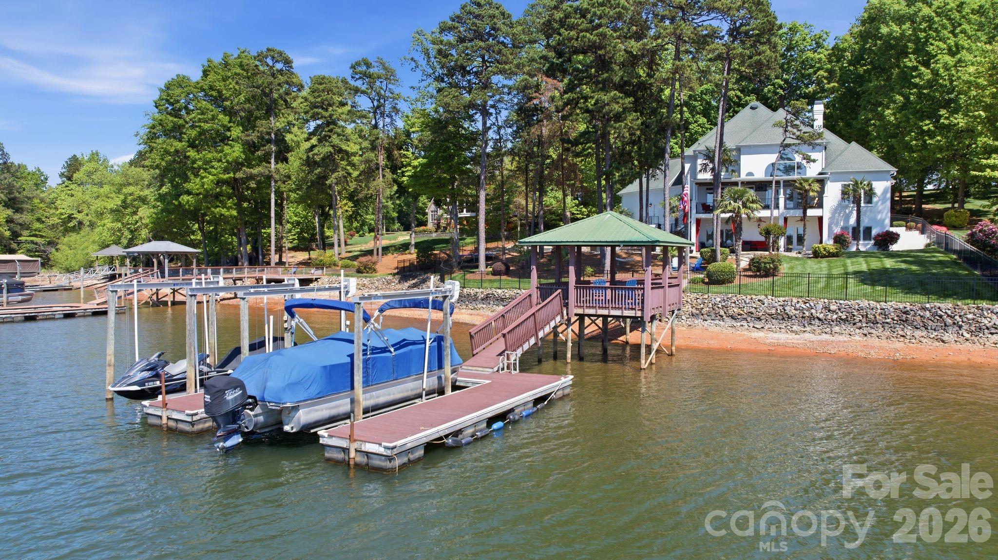144 Mariner Pointe Lane