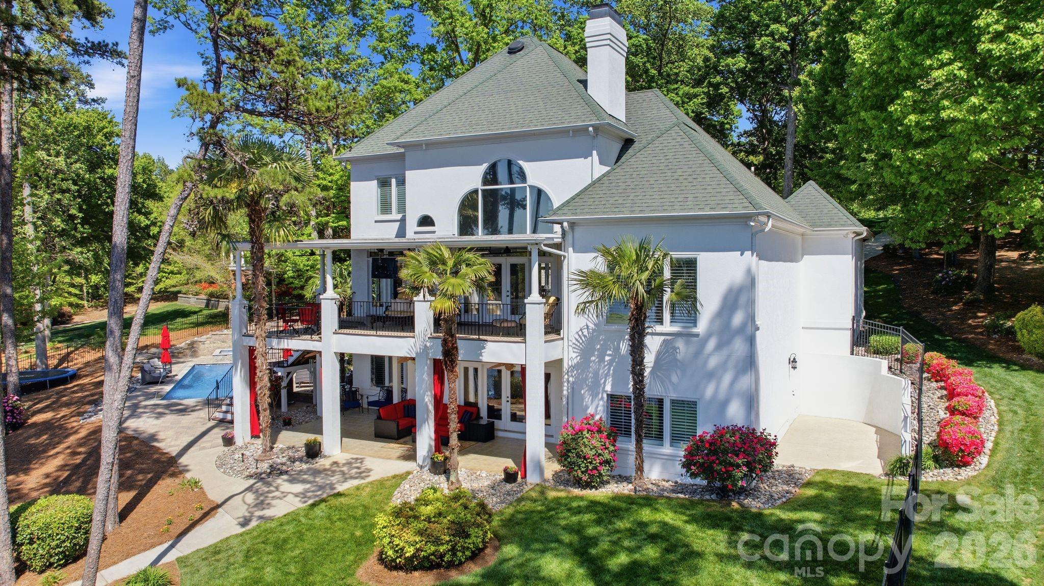 144 Mariner Pointe Lane