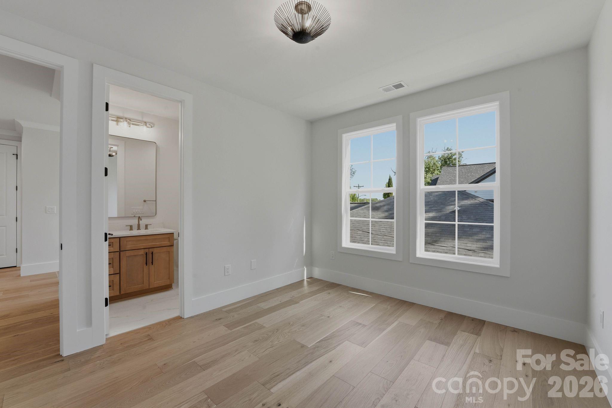 1637 Longfellow Street