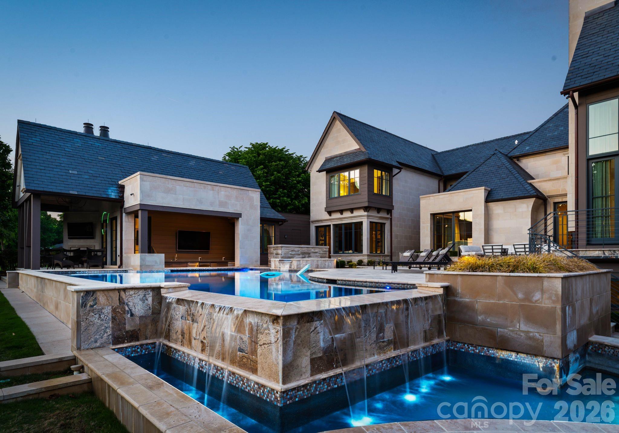 7318 Baltusrol Lane