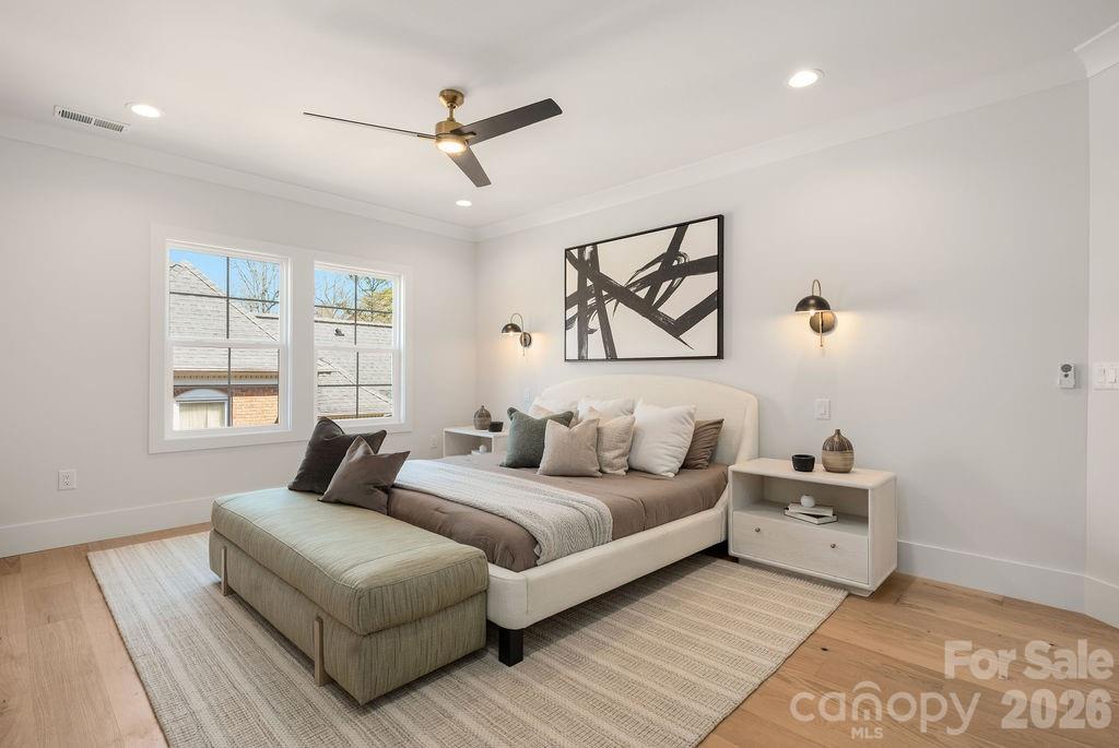 100 N Brackenbury Lane