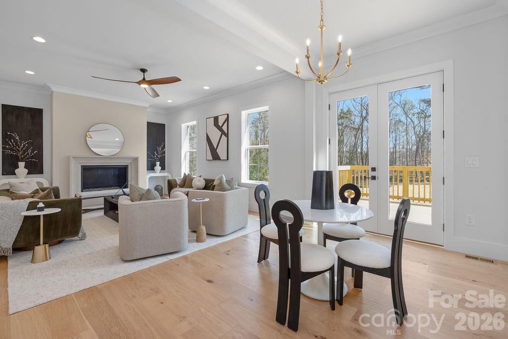 100 N Brackenbury Lane