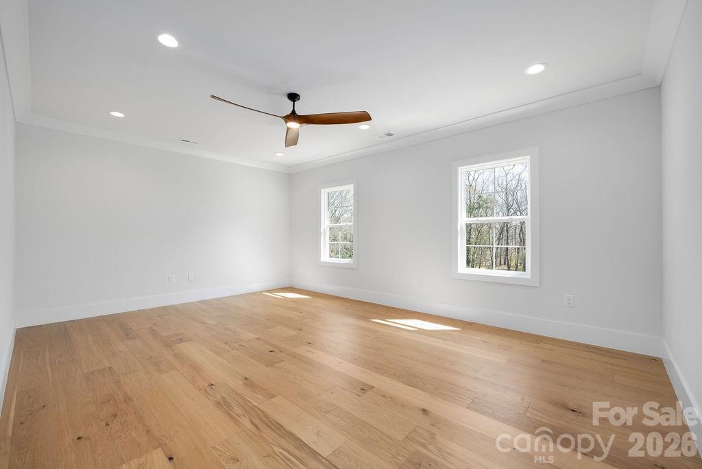 100 N Brackenbury Lane