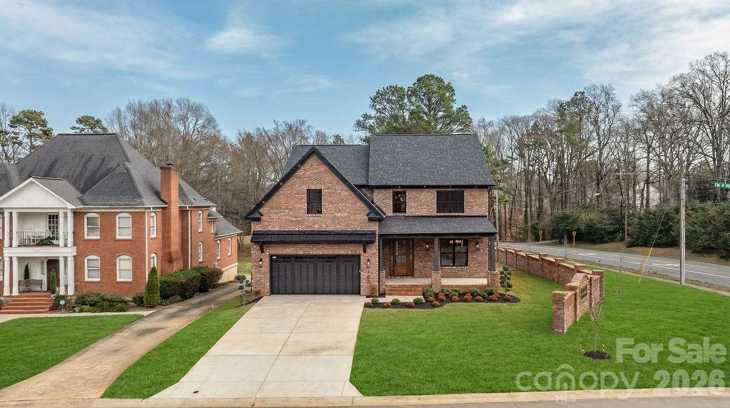 100 N Brackenbury Lane