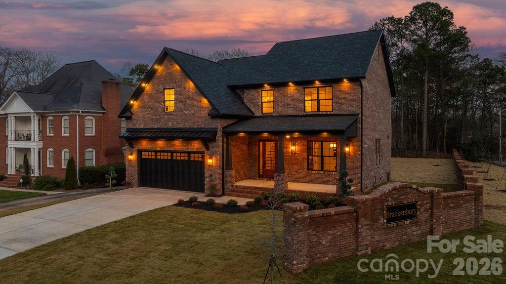 100 N Brackenbury Lane