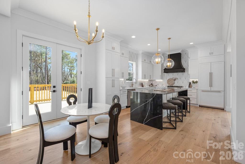 100 N Brackenbury Lane