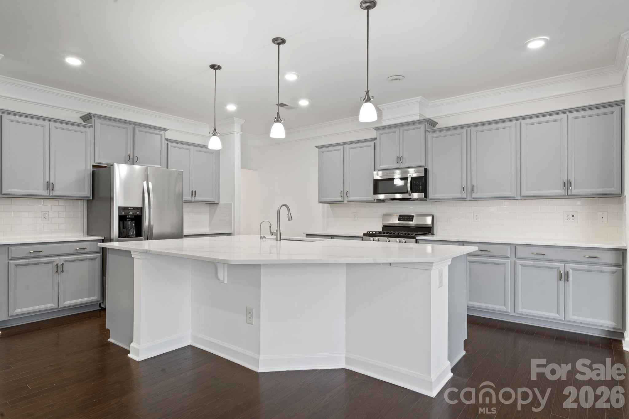 7026 Walnut Branch Lane