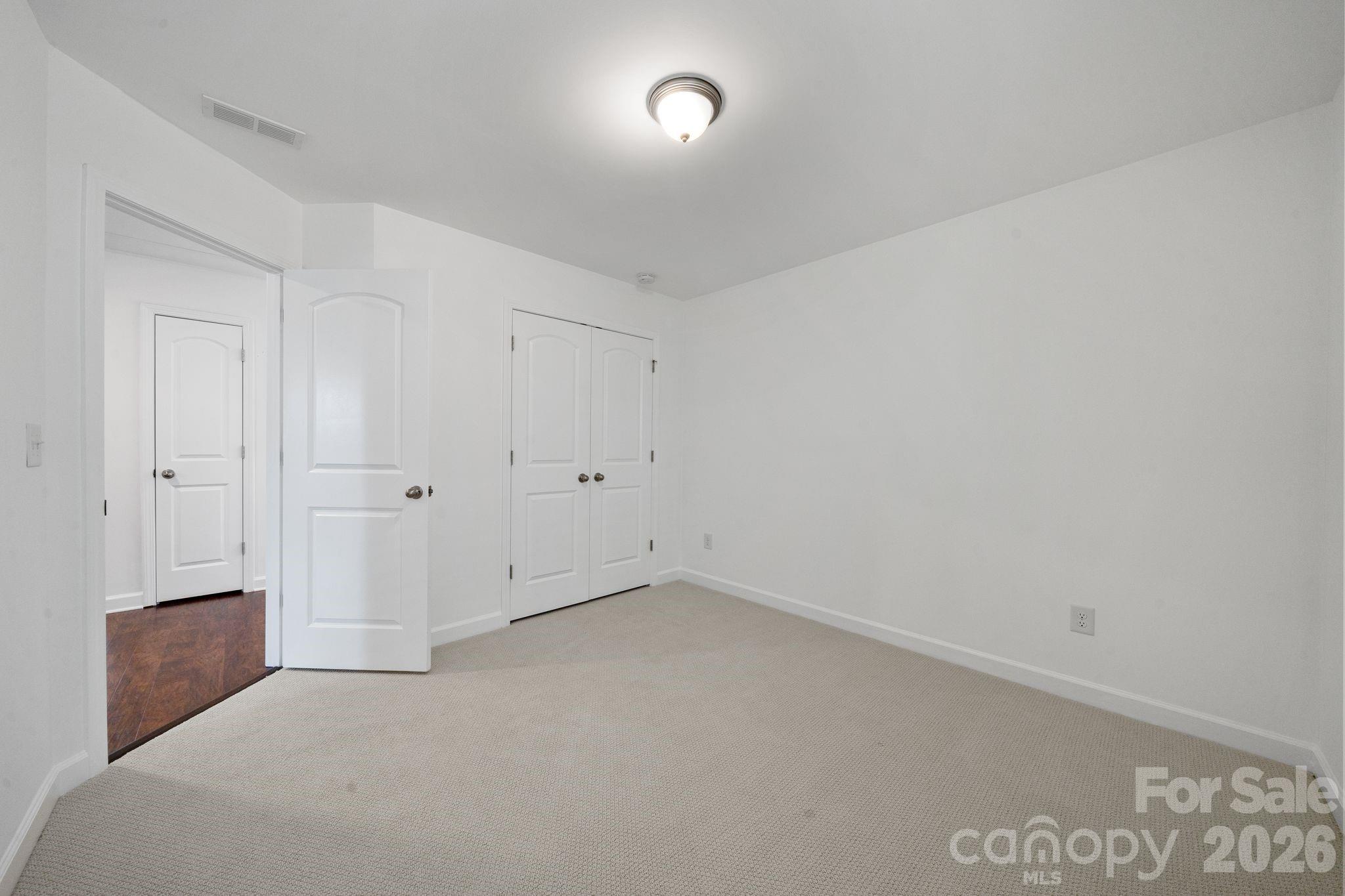 7026 Walnut Branch Lane