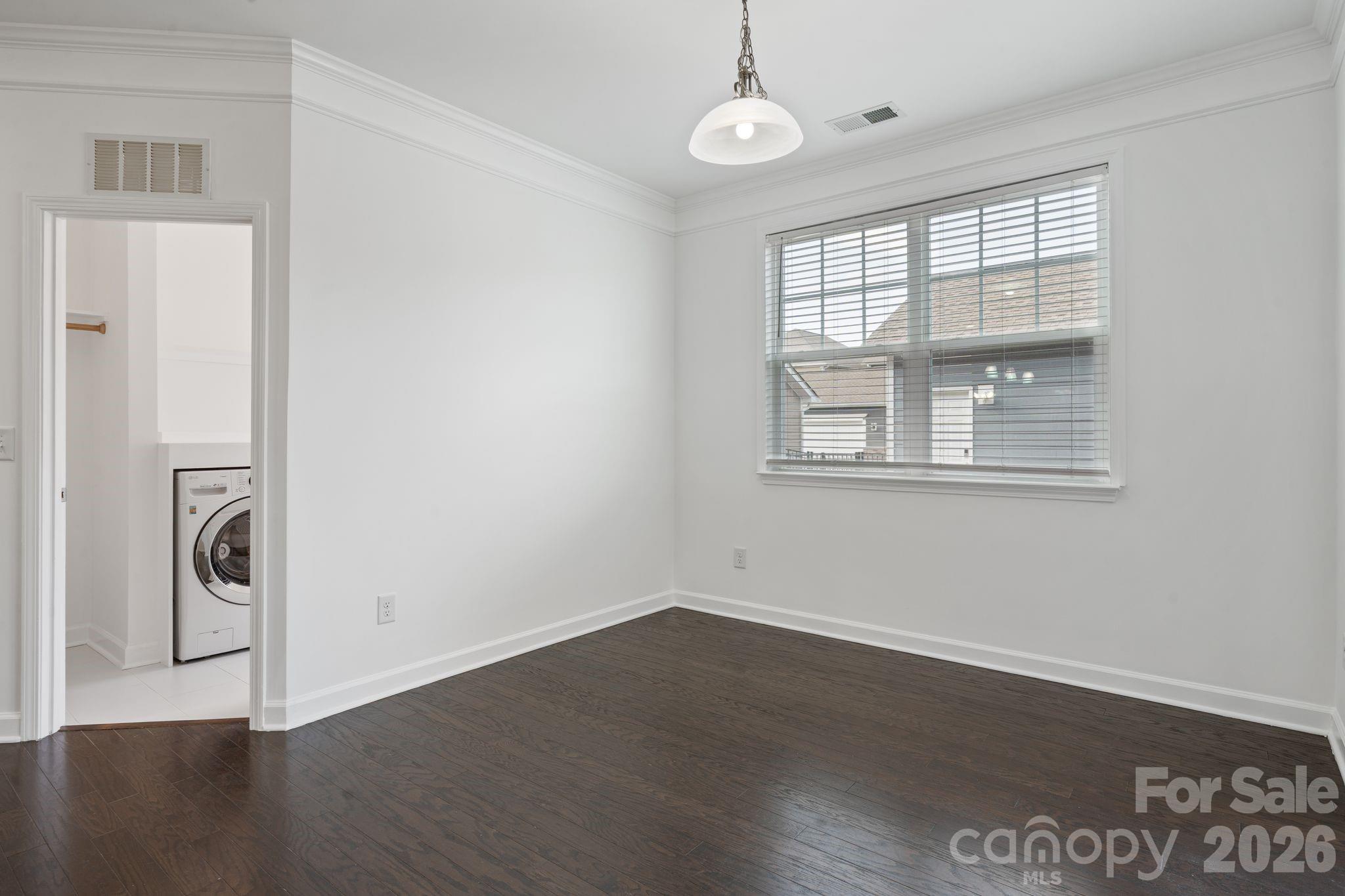 7026 Walnut Branch Lane