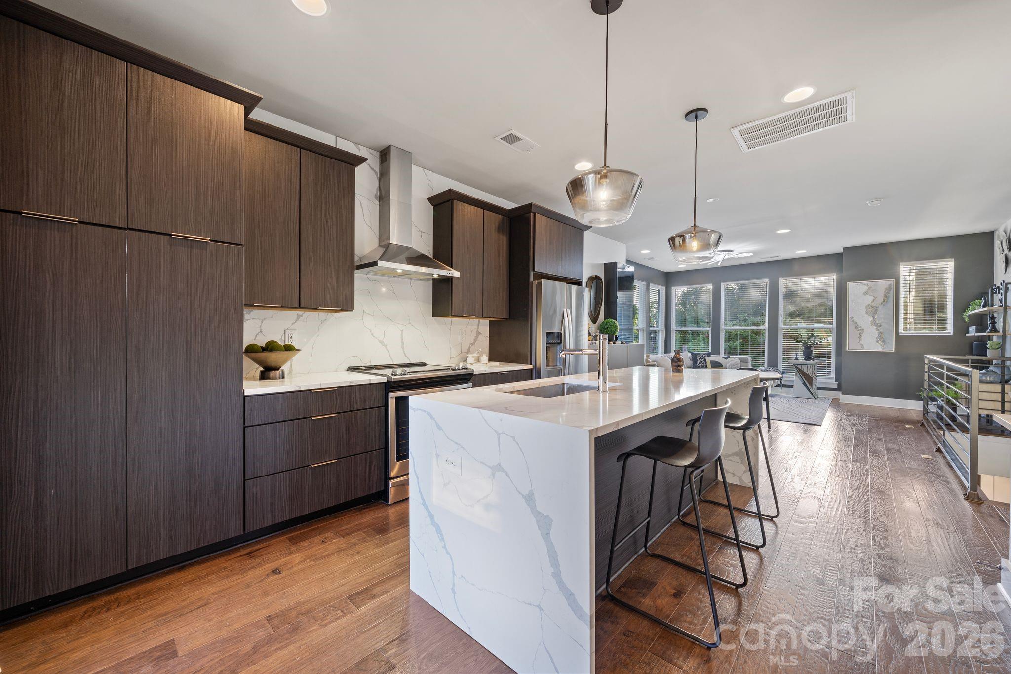 1605 Cannon View Lane