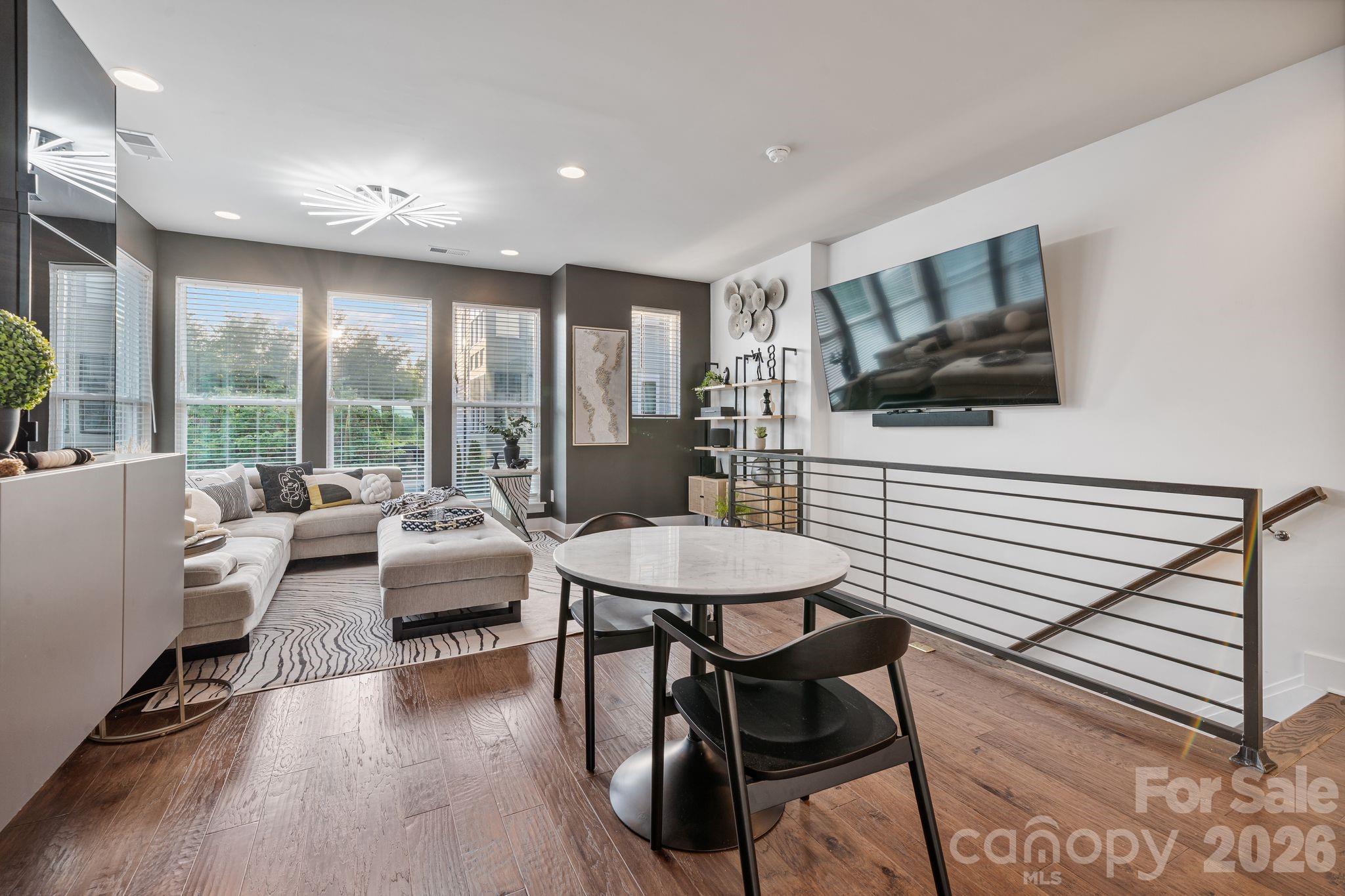 1605 Cannon View Lane