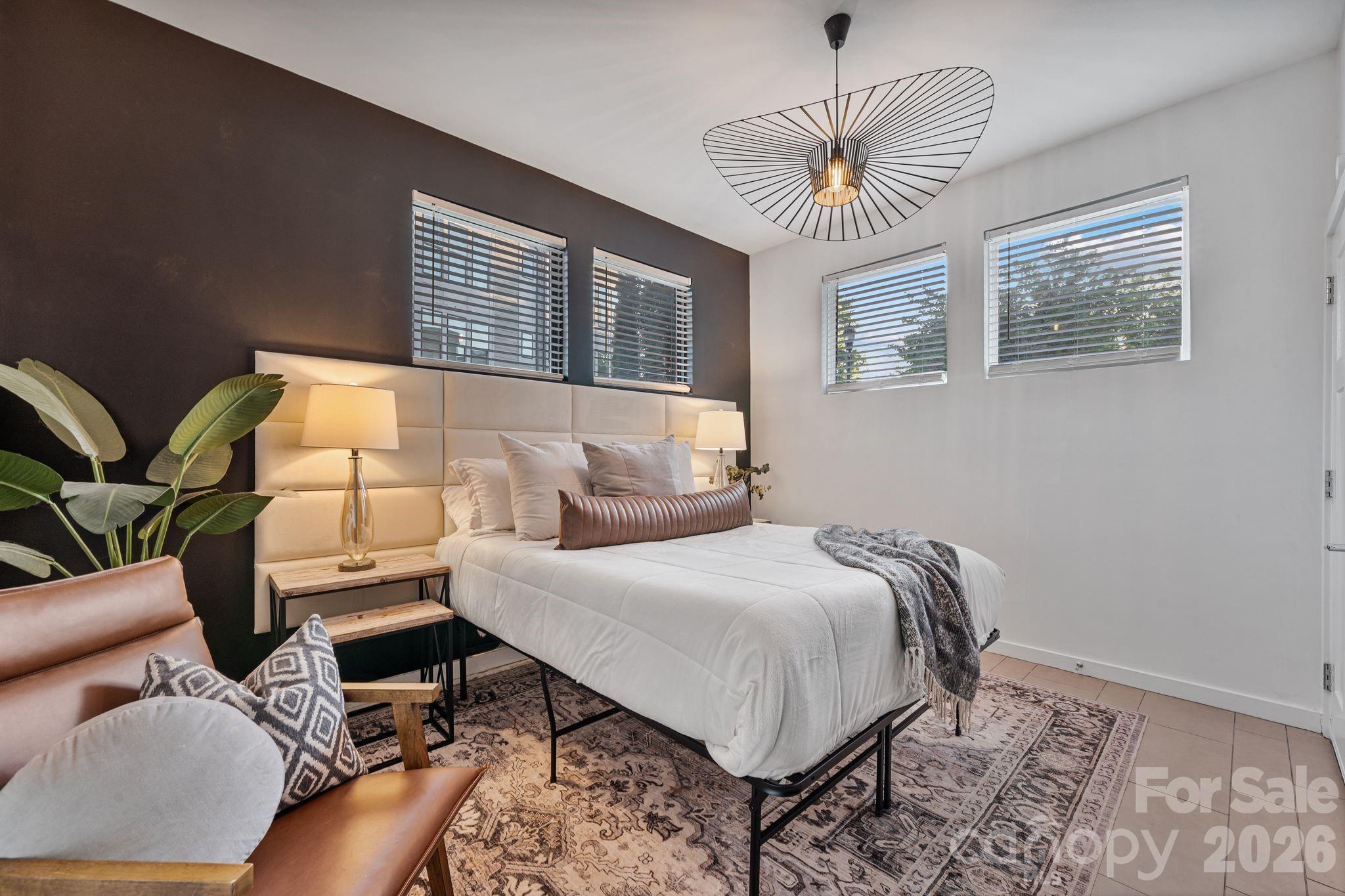 1605 Cannon View Lane