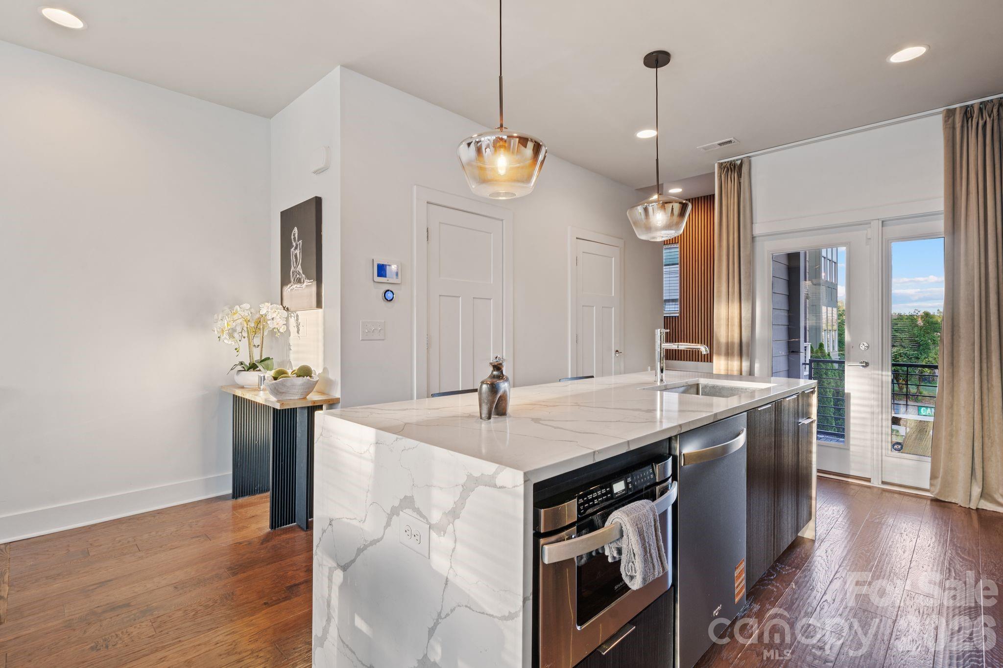 1605 Cannon View Lane