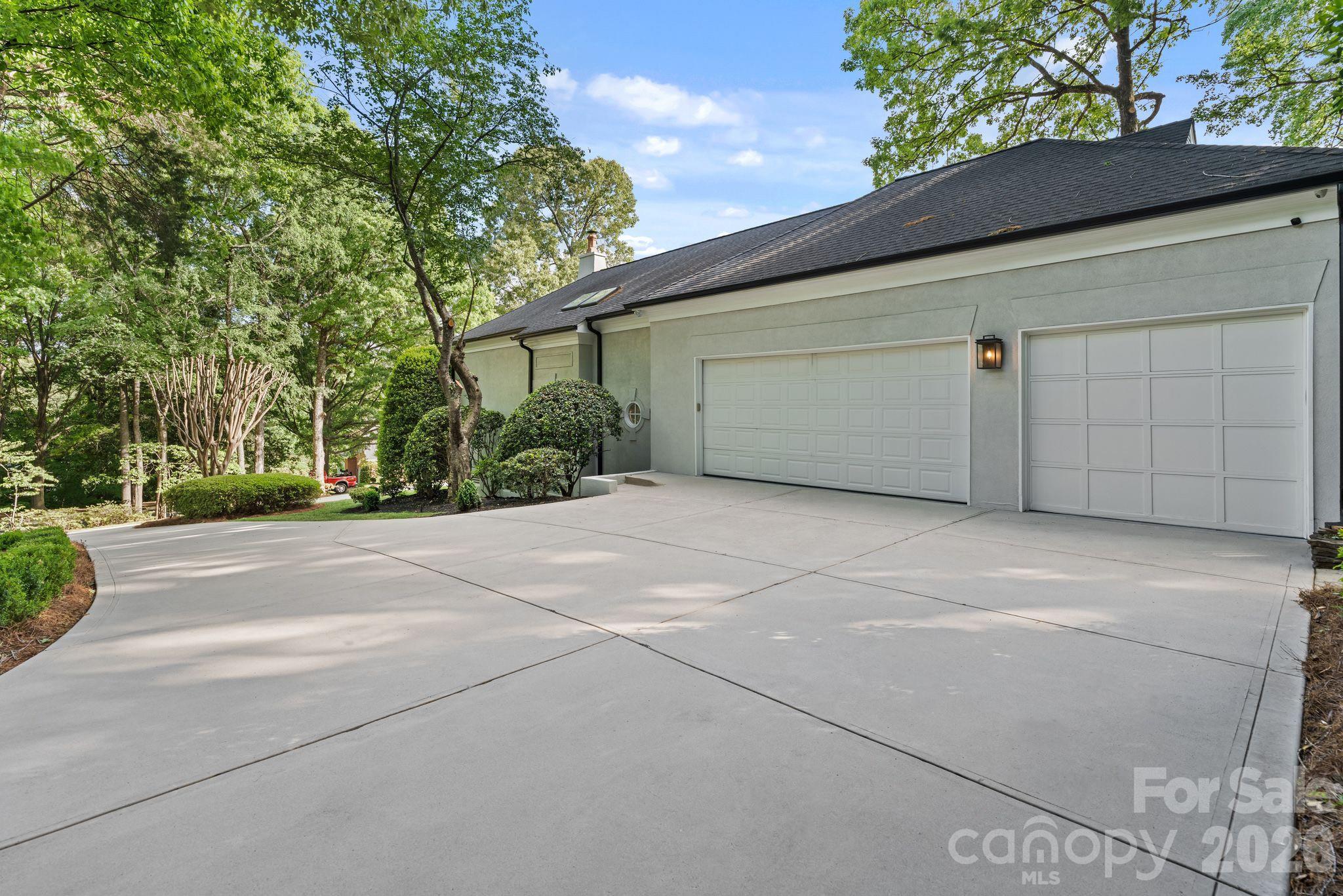 8124 Greencastle Drive