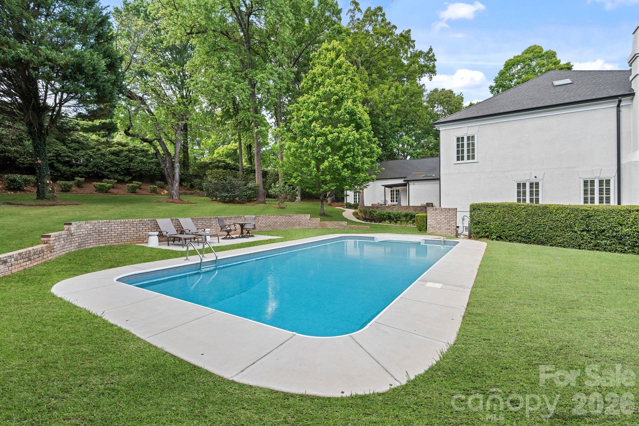 8124 Greencastle Drive
