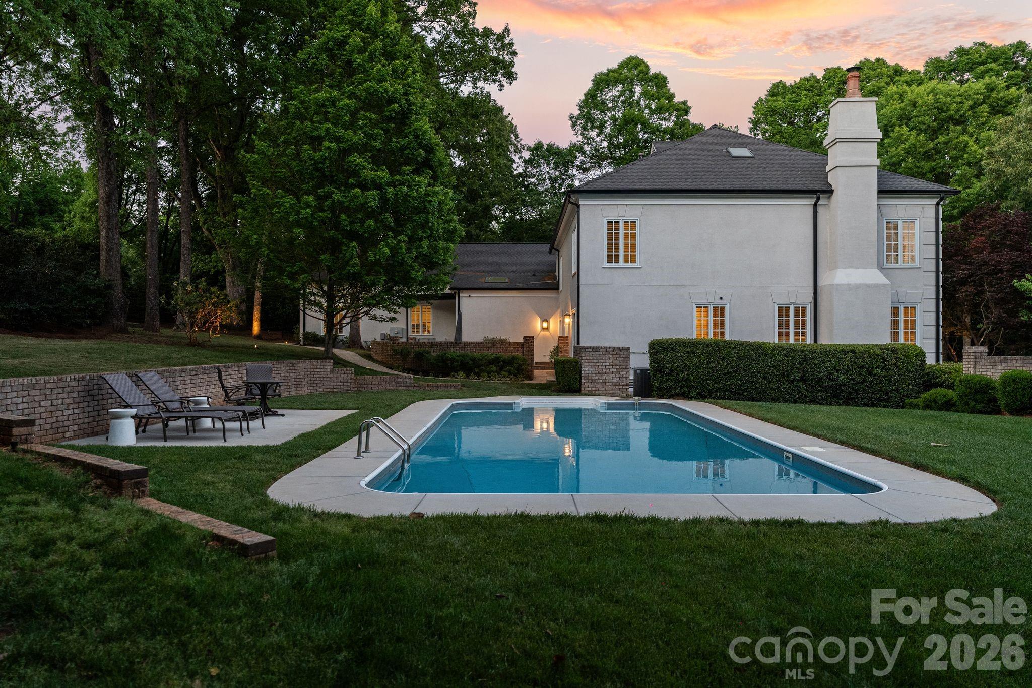 8124 Greencastle Drive