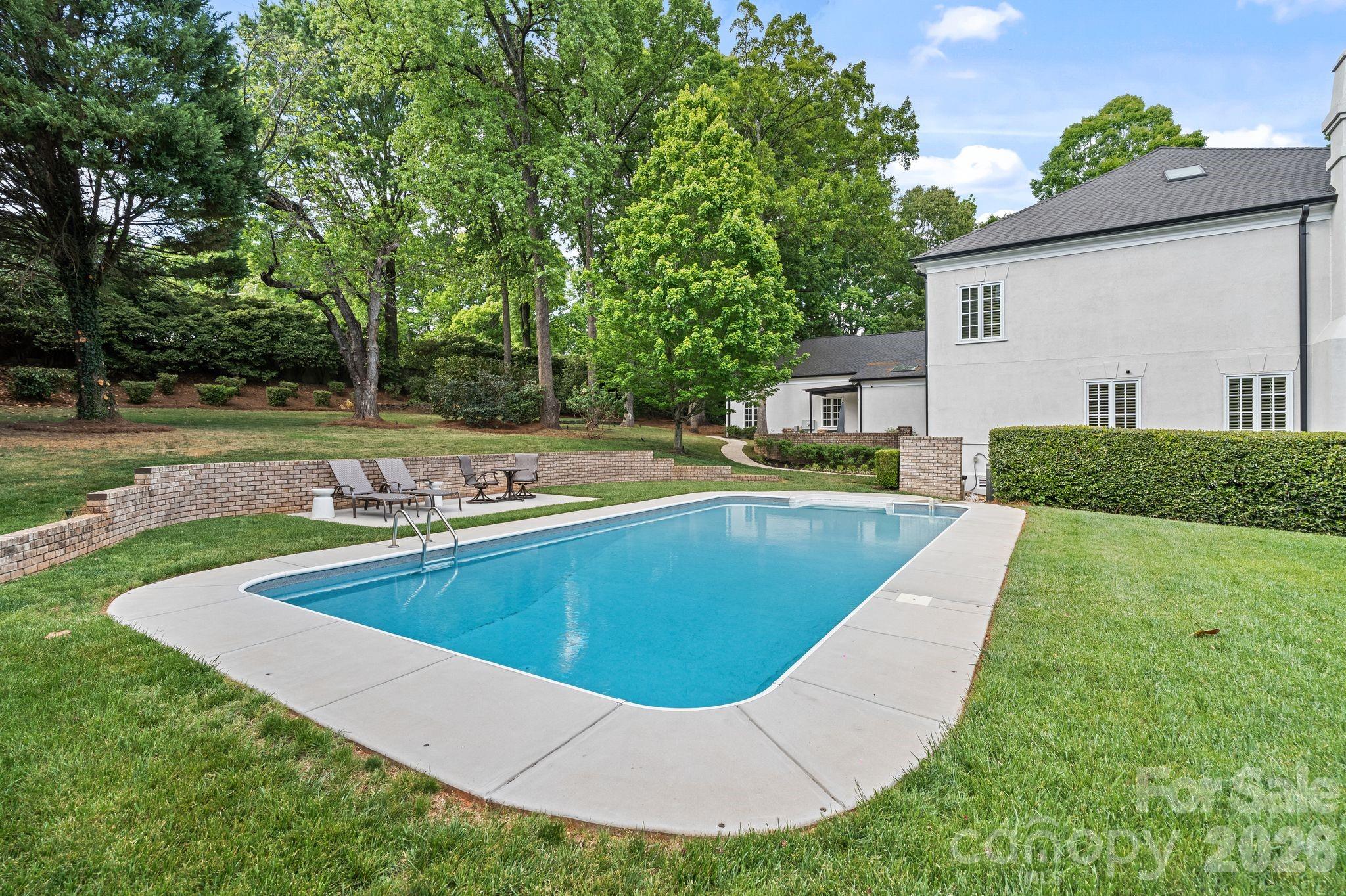 8124 Greencastle Drive