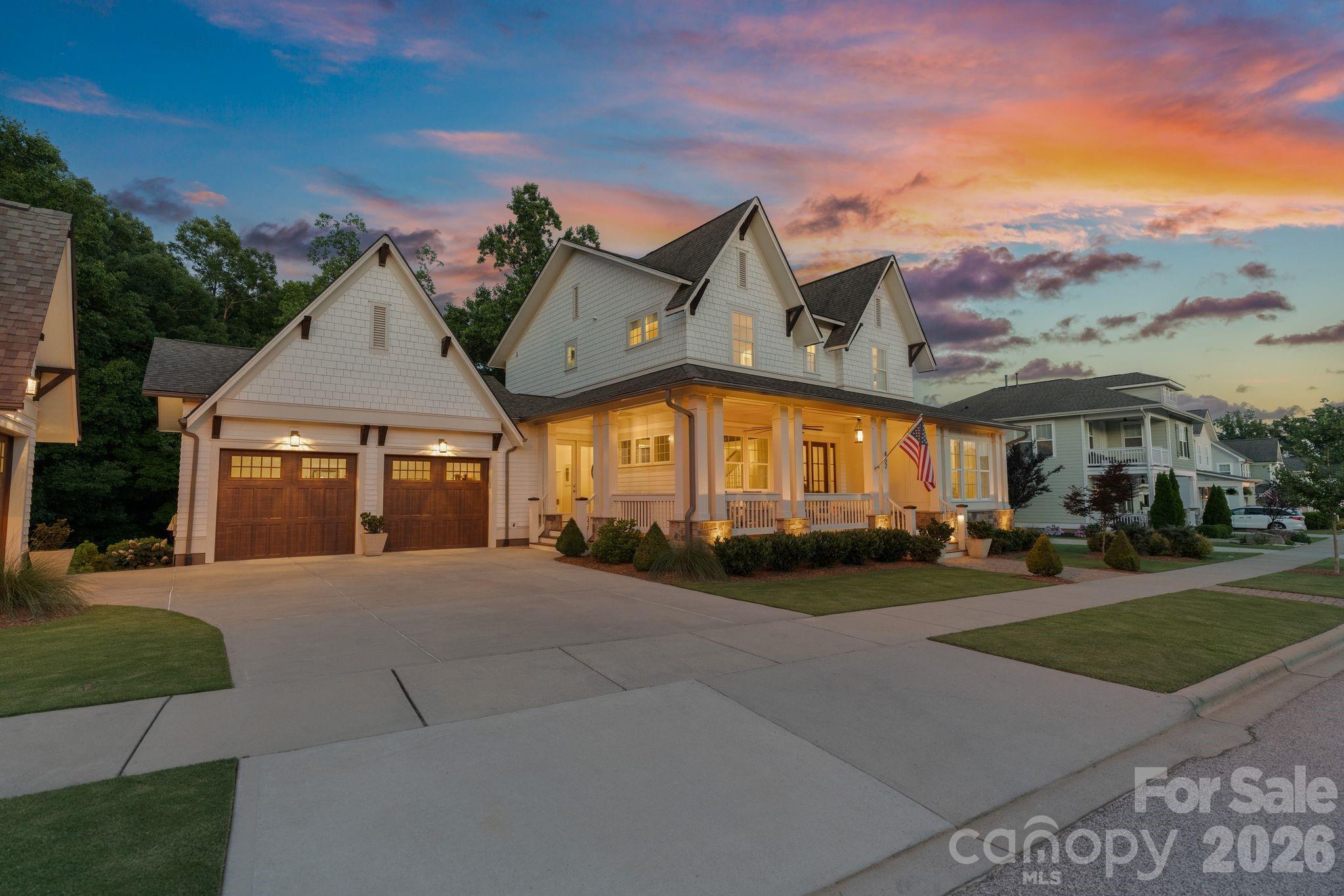 452 Luray Way