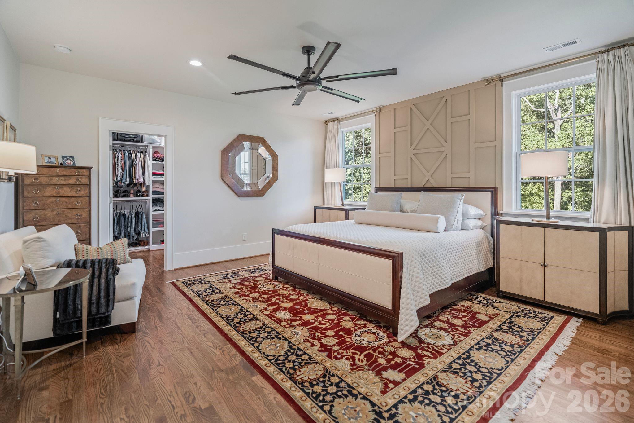 452 Luray Way