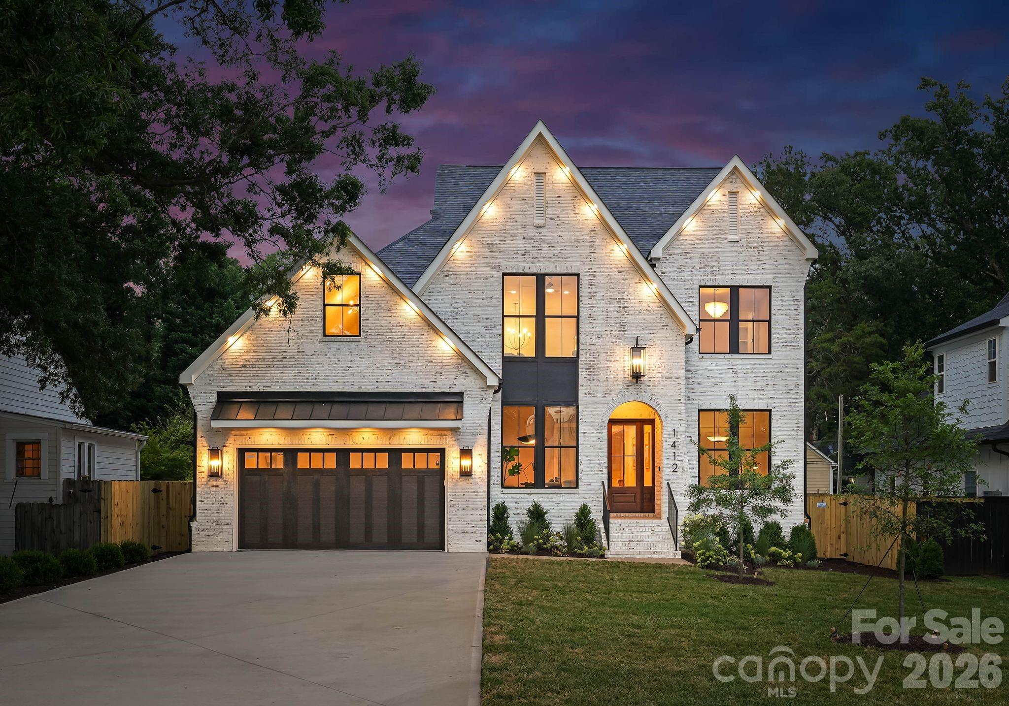1412 Lyon Court