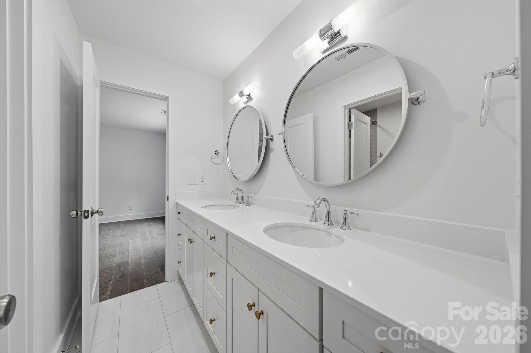 2311 Chateau Court