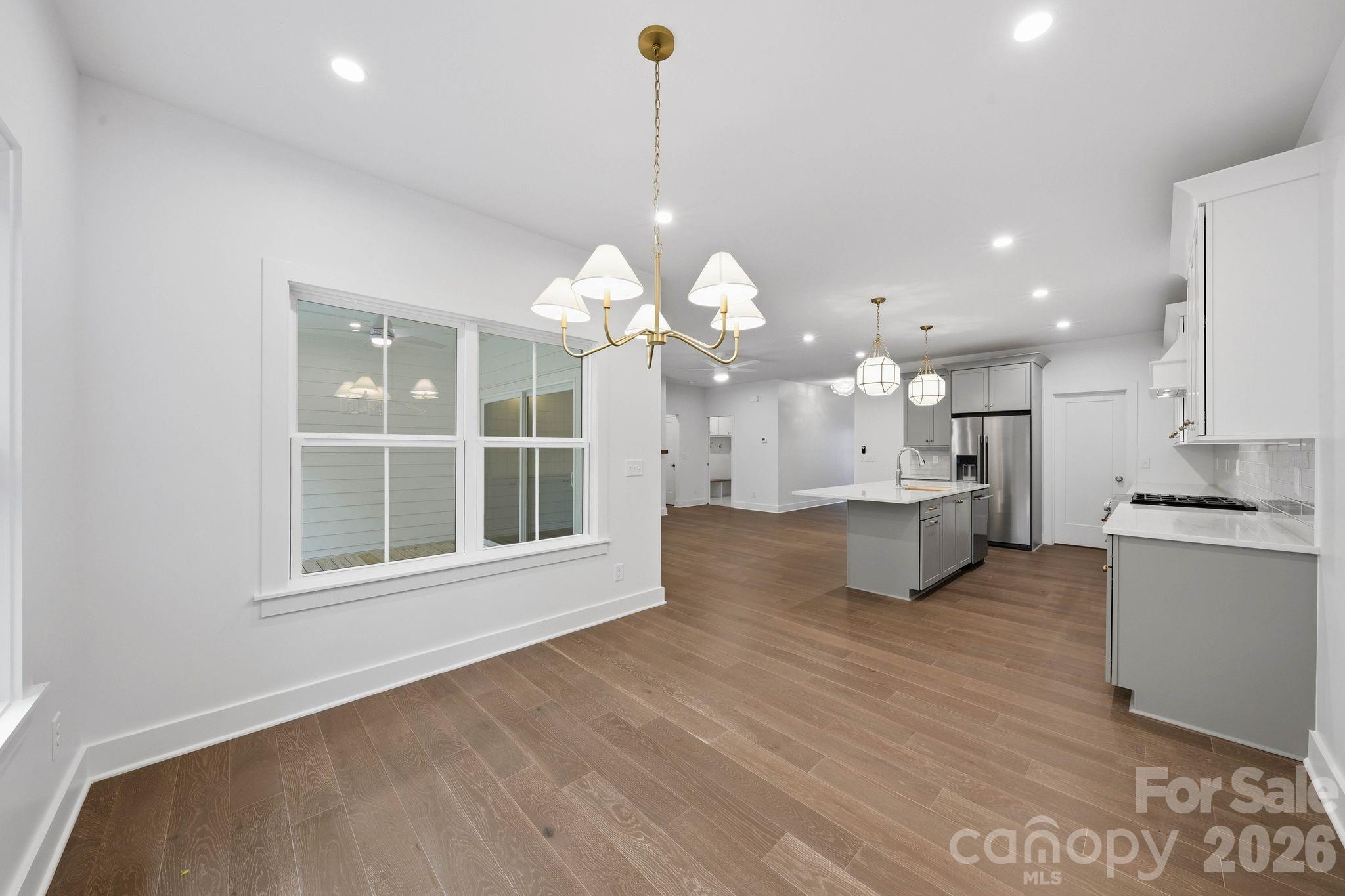 2311 Chateau Court