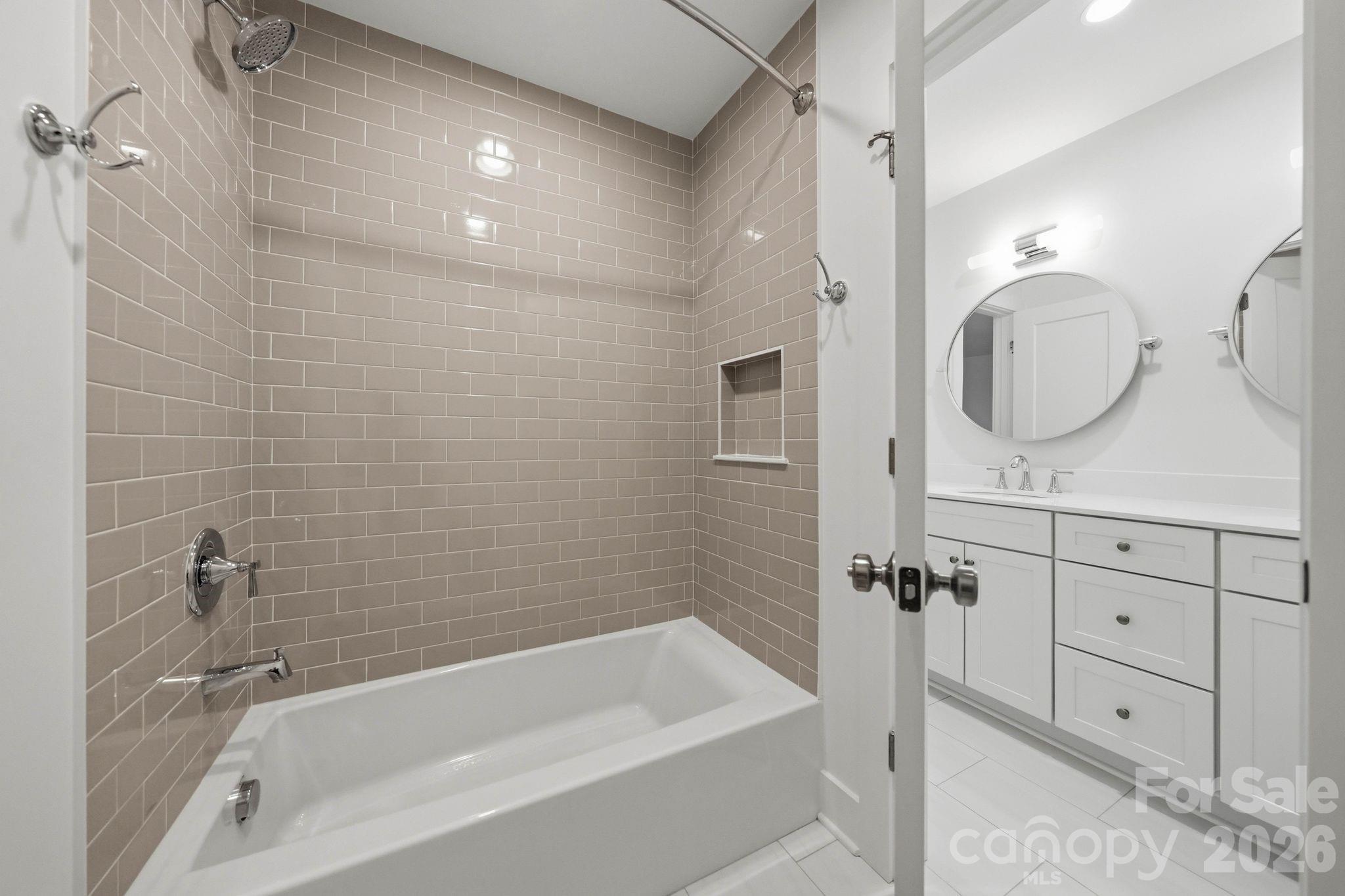 2311 Chateau Court