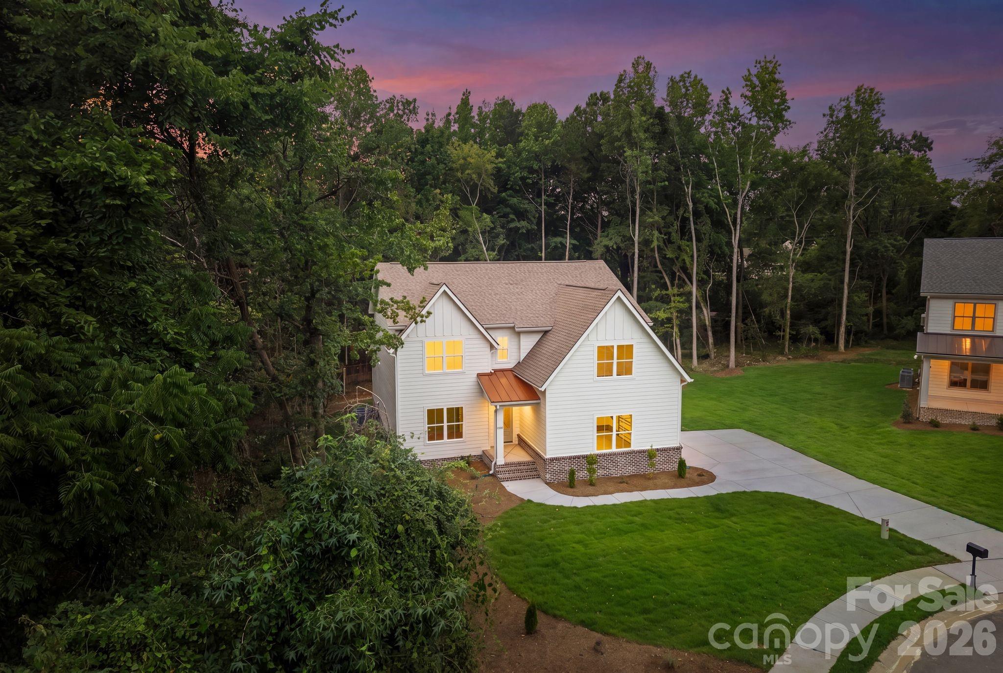 2311 Chateau Court